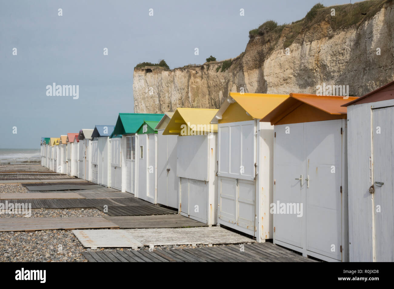 Criel sur Mer, Piccardia, spiaggia capanne Foto Stock