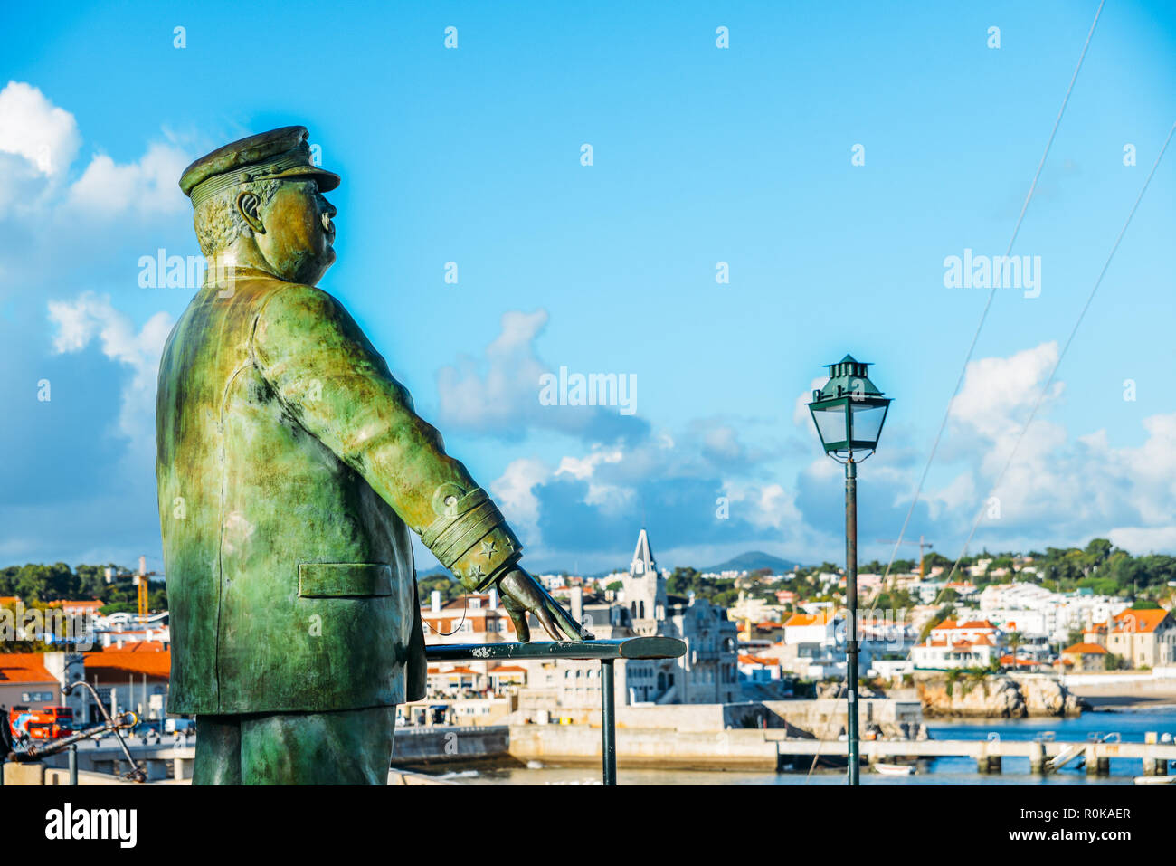 Statua del Re Don Carlos nel Porto di Cascais, Regione di Lisbona, Portogallo Foto Stock