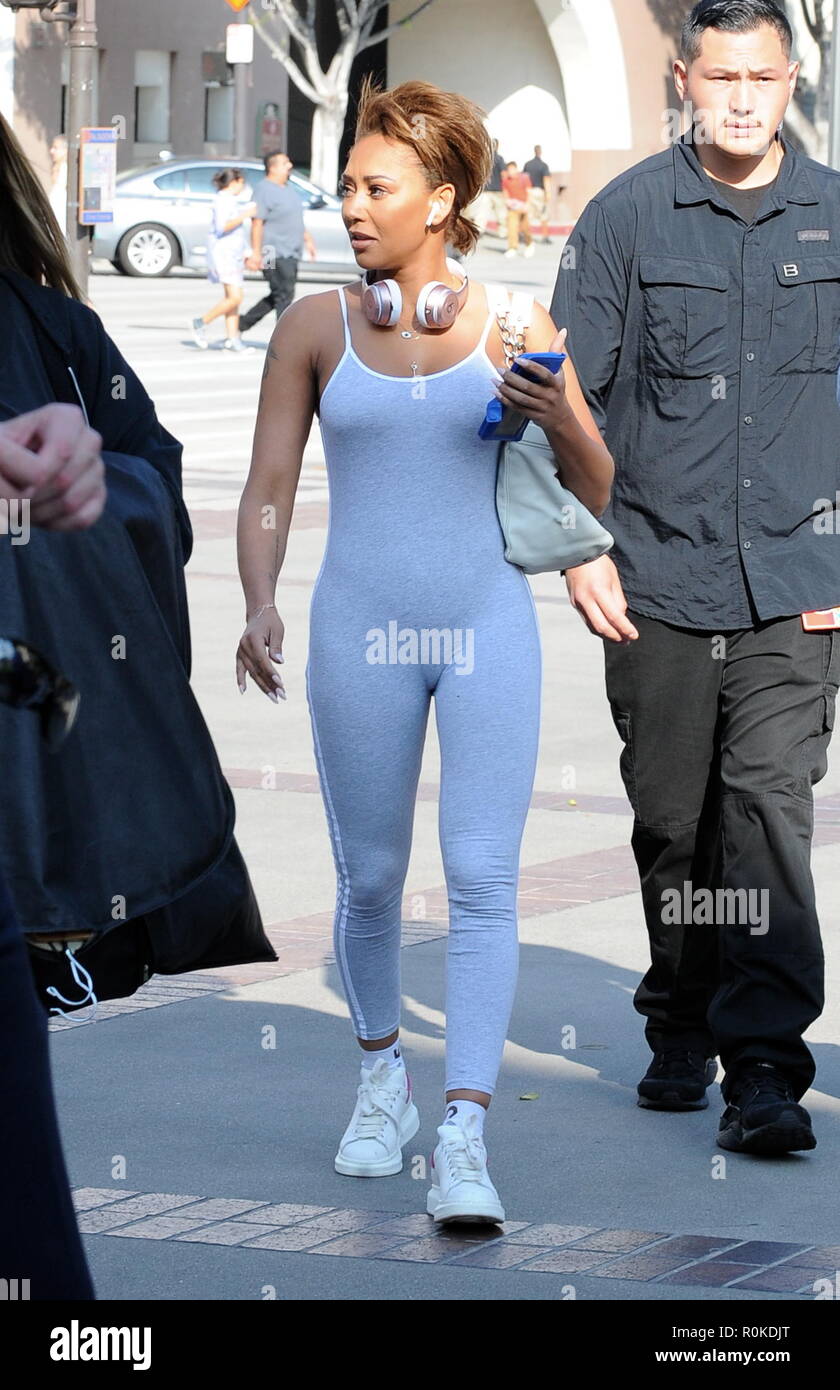 Mel B arriva in corrispondenza della 'Americas Got Talent' studios in una forma montaggio coppe con: Mel B dove: Pasadena, California, Stati Uniti quando: 05 Ott 2018 Credit: WENN Foto Stock