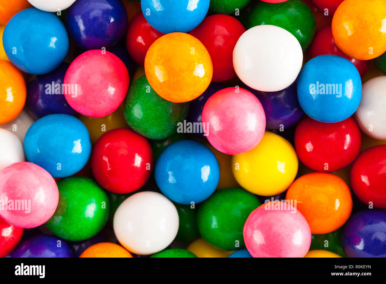 Close up di un mucchio di palle di gomma. Foto Stock