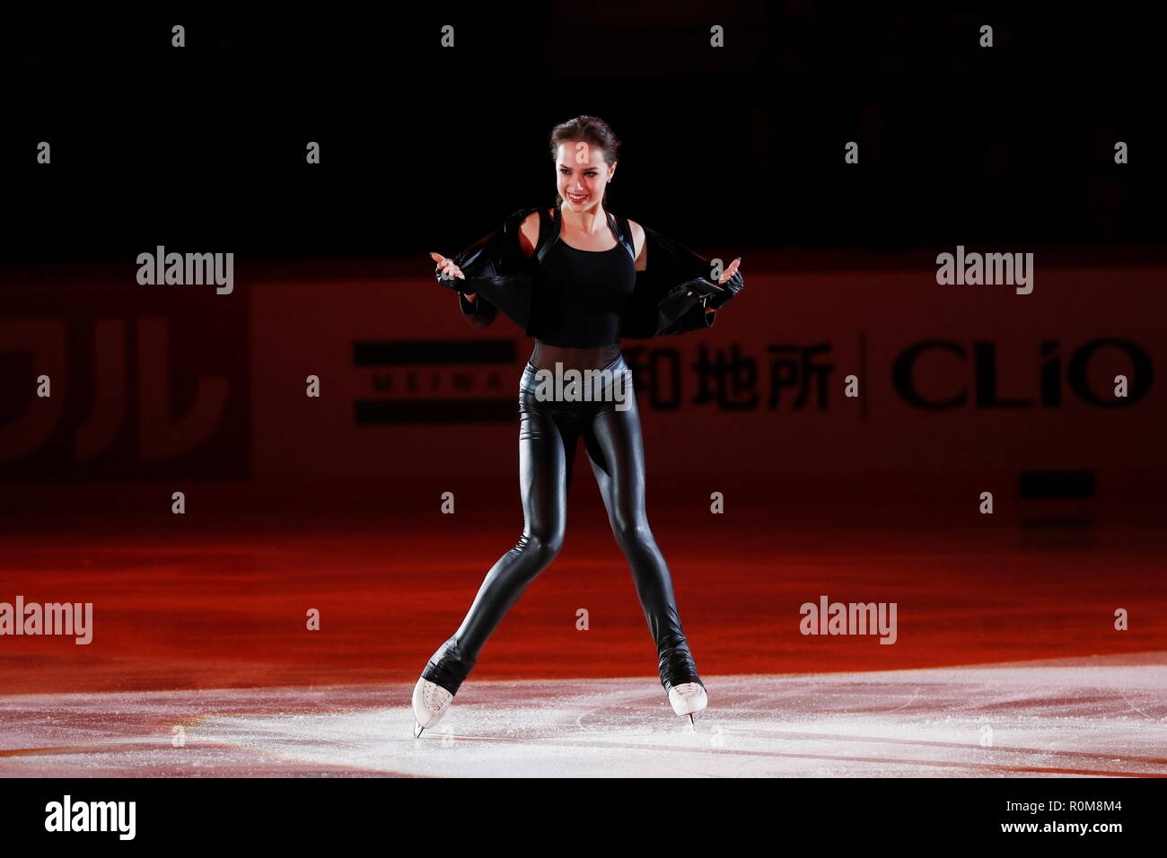 Helsinki, Finlandia. 4 Novembre, 2018. Alina Zagitova (RUS) Pattinaggio di Figura : ISU Grand Prix di Pattinaggio di Figura 2018/2019 'GP ISU Helsinki 2018' Exhibition Gala a Helsinki Hall di ghiaccio a Helsinki in Finlandia . Credito: Mutsu Kawamori/AFLO/Alamy Live News Foto Stock