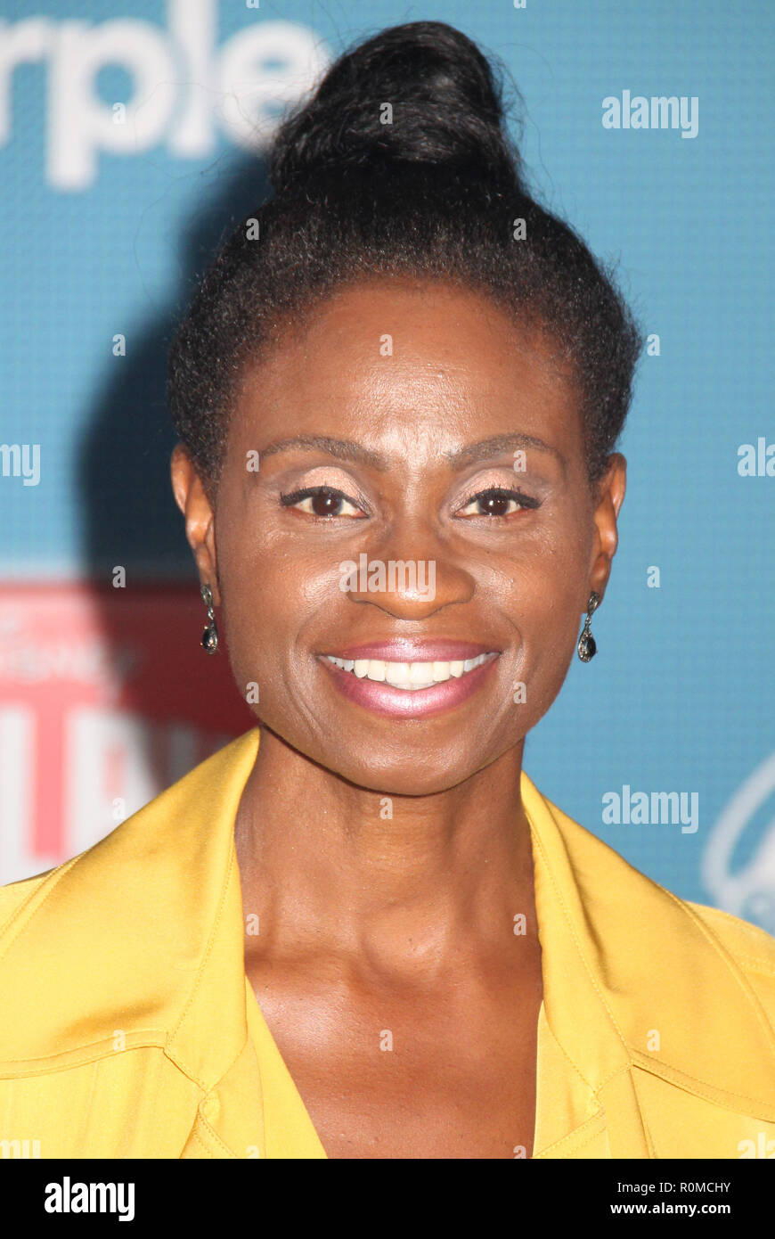 Los Angeles, Stati Uniti d'America. 5 novembre 2018. Adina Porter 11/05/2018 La prima mondiale di "Ralph rompe il Internet" tenutasi presso El Capitan Theatre di Los Angeles, CA Foto di Hiro Katoh / HollywoodNewsWire.co Credito: Hollywood News filo Inc./Alamy Live News Foto Stock