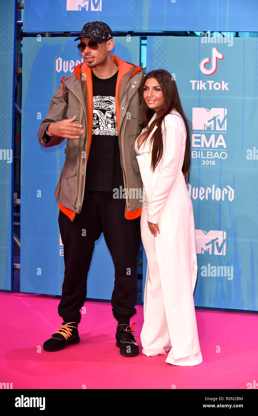 Afrojack e Elettra Lamborghini frequentando Mtv European Music Awards