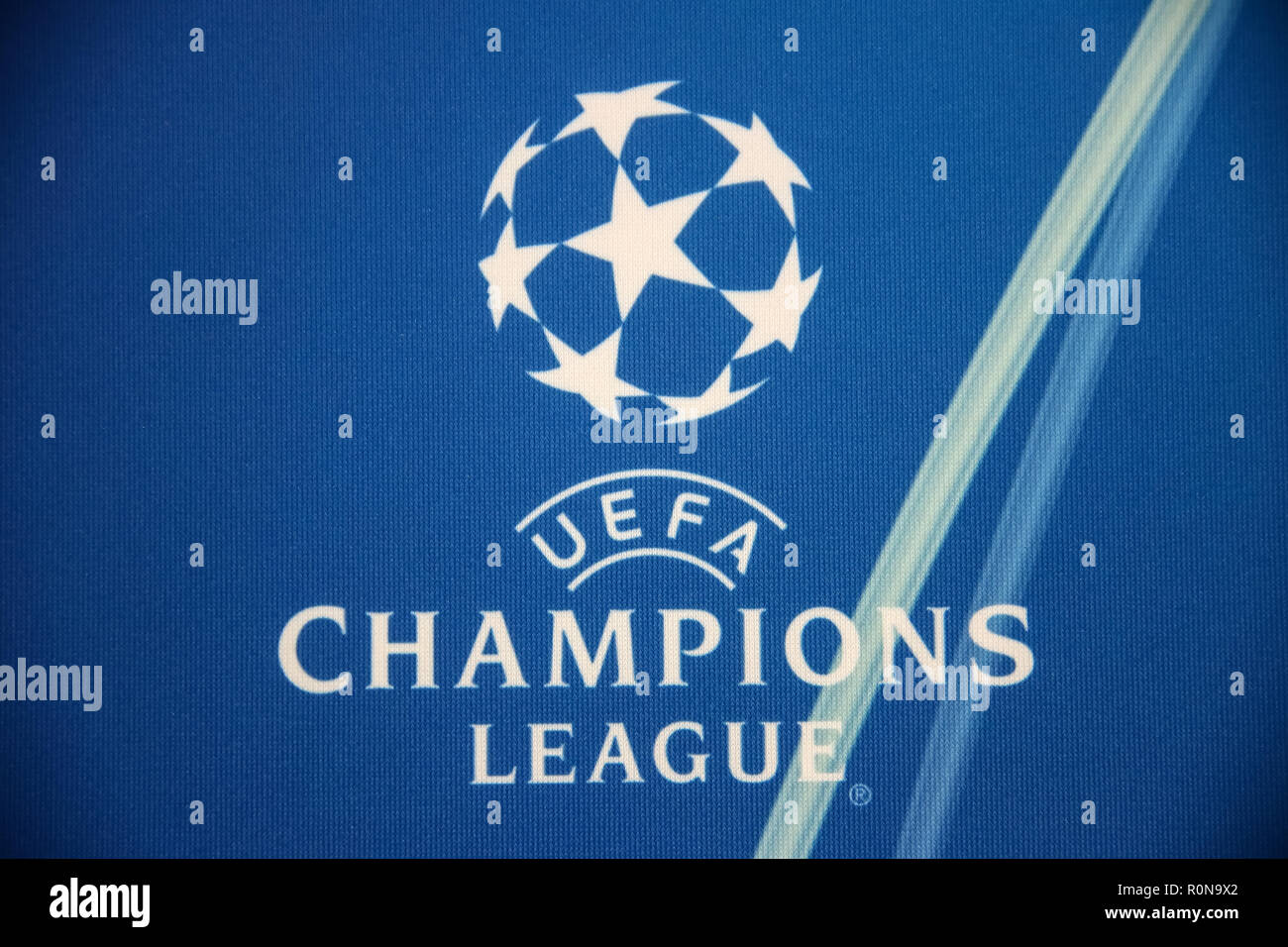 Salonicco, Grecia - Agosto 28, 2018: ufficiale UEFA Champions League logo Foto Stock