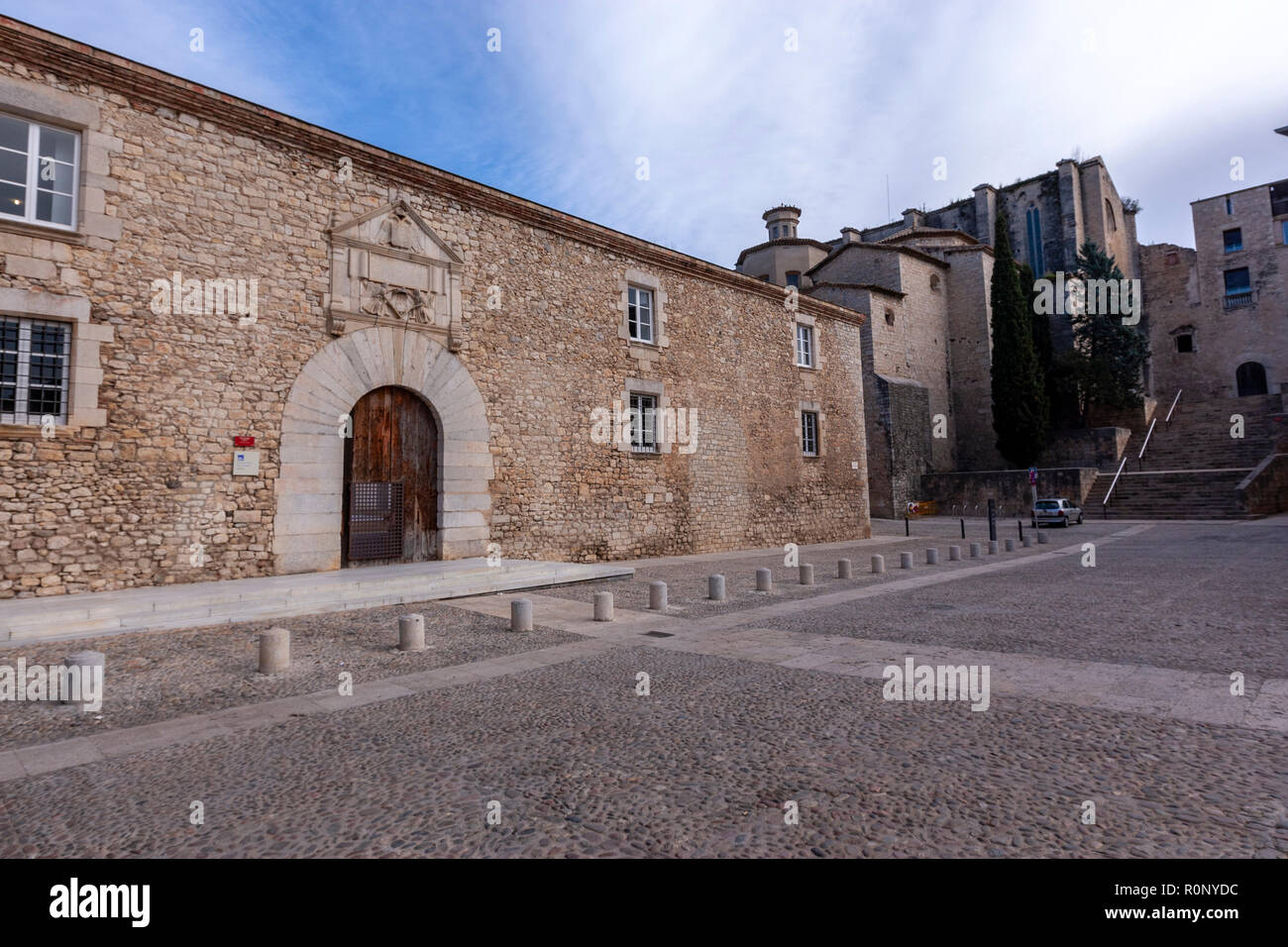 Edifici Les Àligues, Plaça de Sant Domènec, Girona, Catalogna, Spagna Foto Stock