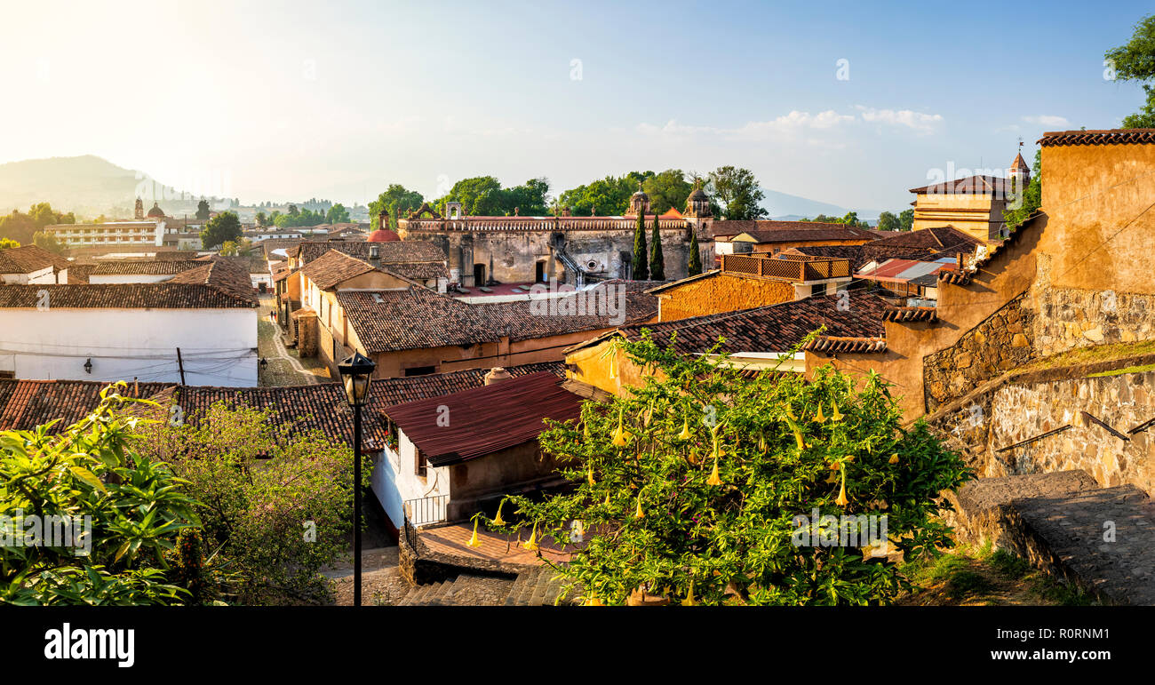 Panoramica della città coloniale di Patzcuaro Michoacan,, Messico. Foto Stock