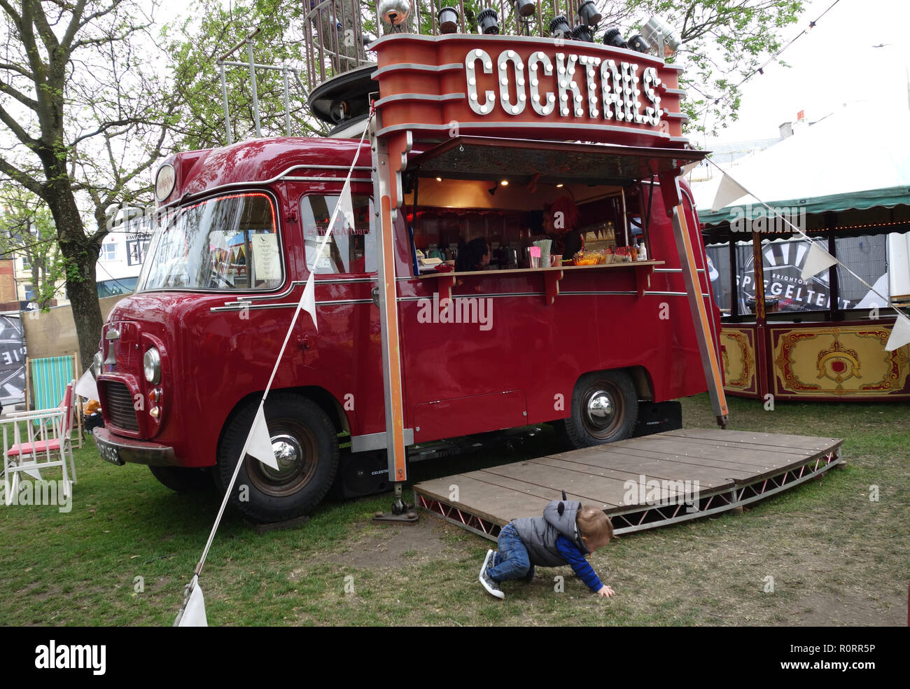 Foodtrucks a Brighton Fringe Festival Brighton Regno Unito Foto Stock