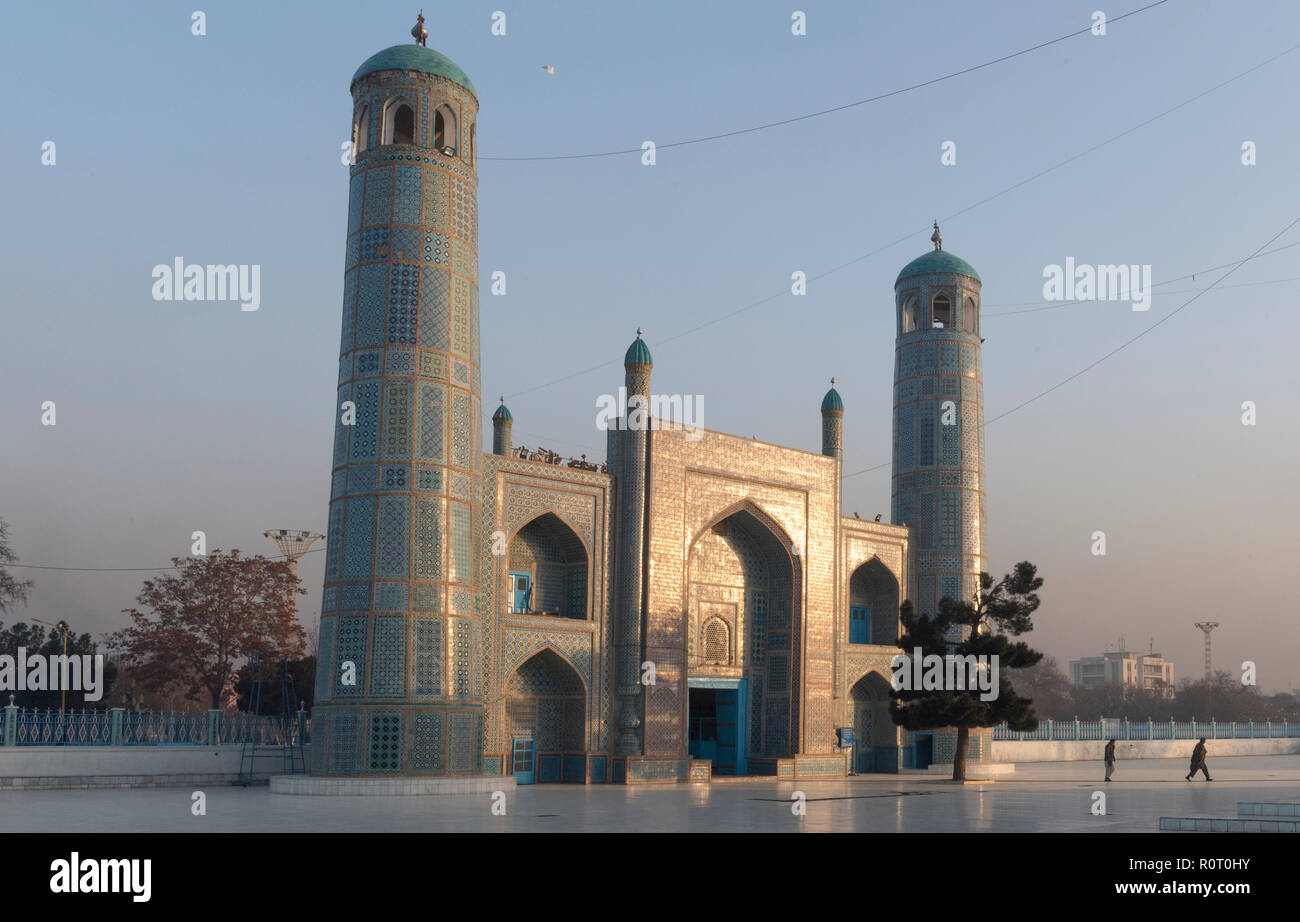 Architettura del Santuario di Hazrat Ali, chiamato anche la Moschea Blu, Mazar-e Sharif, Afghanistan Foto Stock
