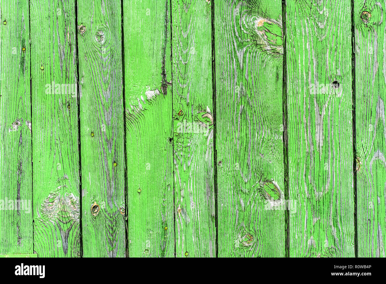 Texture in legno, sfondo legno, verde sfald vernice, vernice peel e crepe Foto Stock