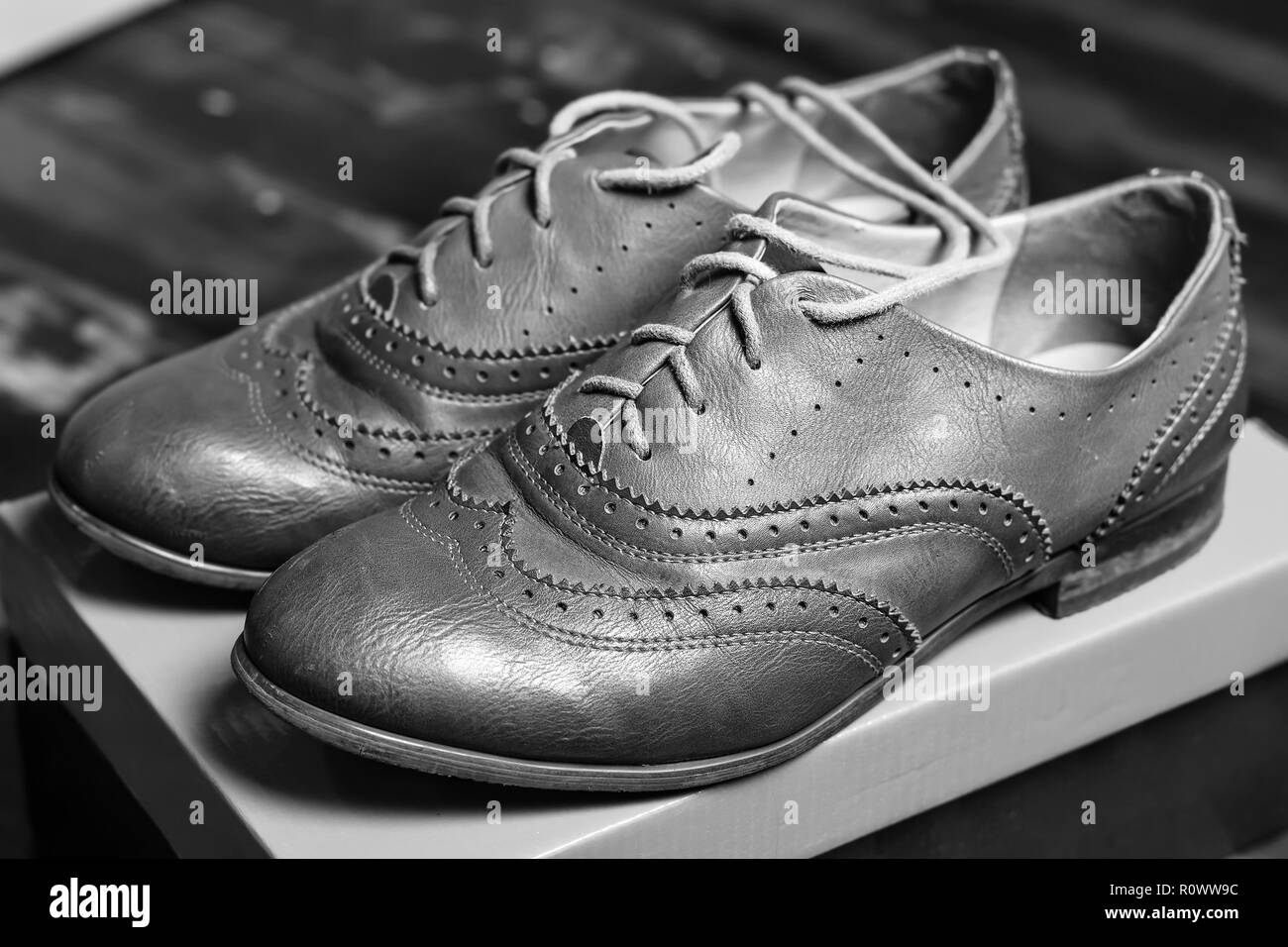Hipster shoes immagini e fotografie stock ad alta risoluzione - Alamy