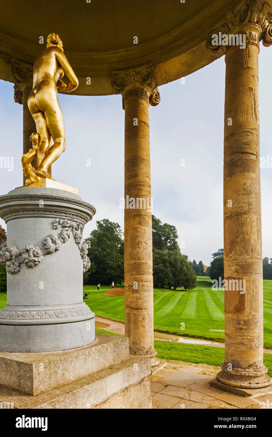 Inghilterra, Buckinghamshire, Stowe Stowe giardini paesaggistici e il Rotunda e Stowe Campo da Golf Foto Stock