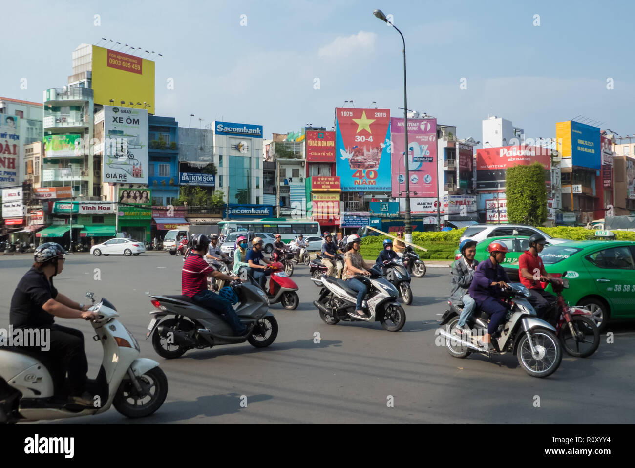 Traffico, Ngã sáu Cộng hoà, Hồ Chí Minh City, Viet Nam Foto Stock