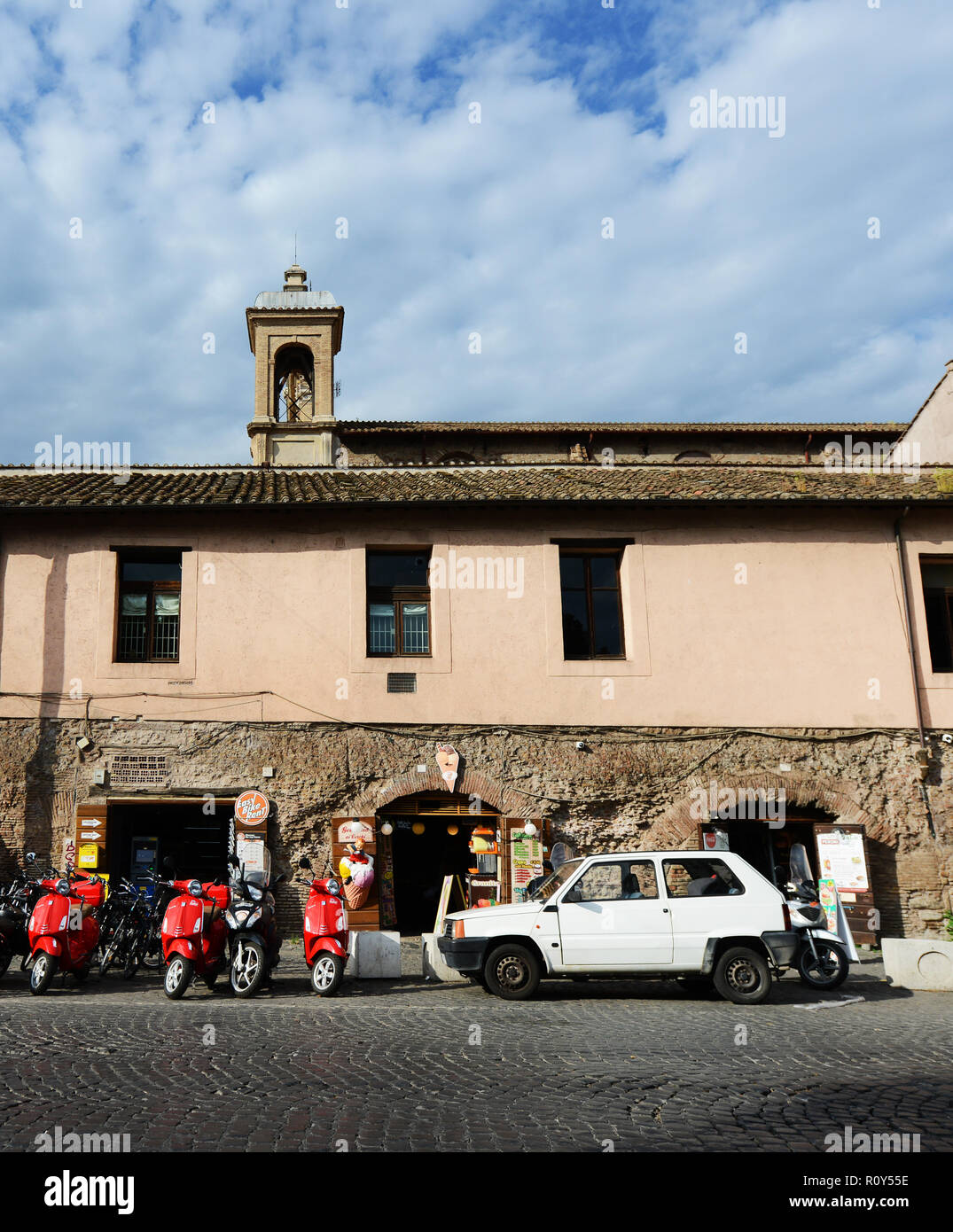 Edifici dalla Basilica di Santa Anastasia al Palatino. Foto Stock