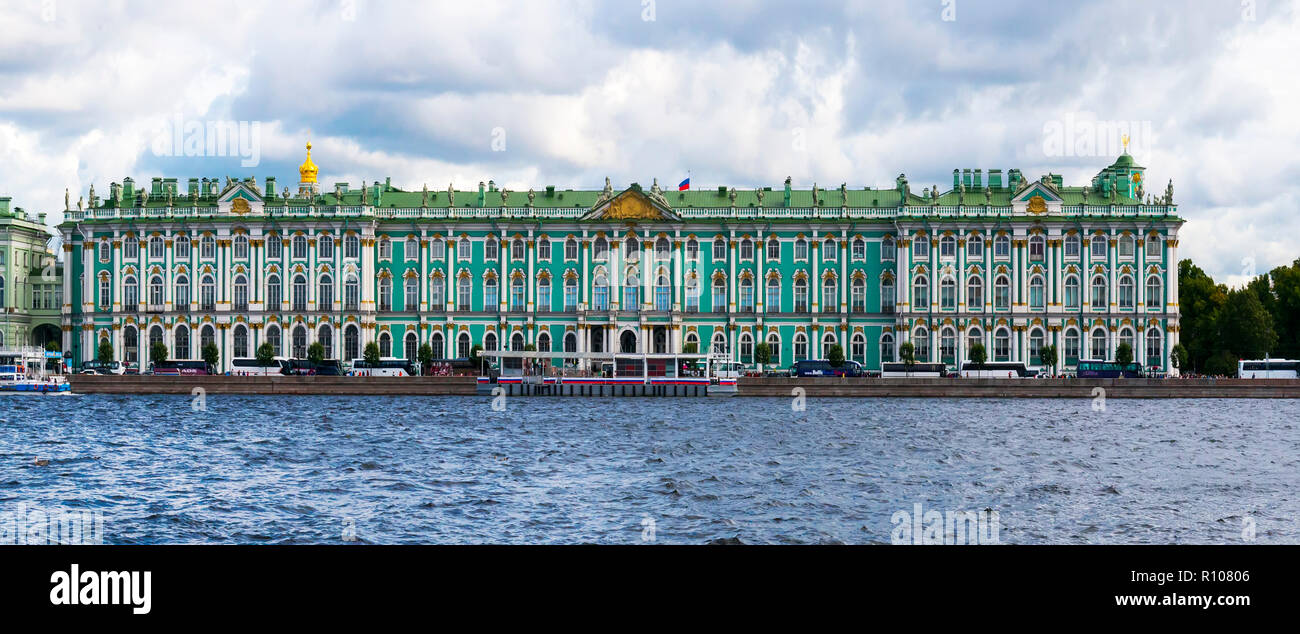 San Pietroburgo, Russo Sankt Peterburg, precedentemente (1914-24) Petrograd e (1924-91) Leningrado, la città e il porto, estrema della Russia nordoccidentale Foto Stock