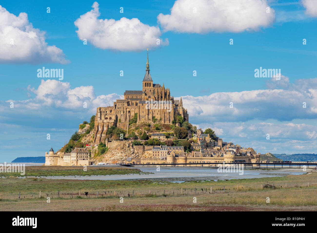 Mont sain michel immagini e fotografie stock ad alta risoluzione - Alamy