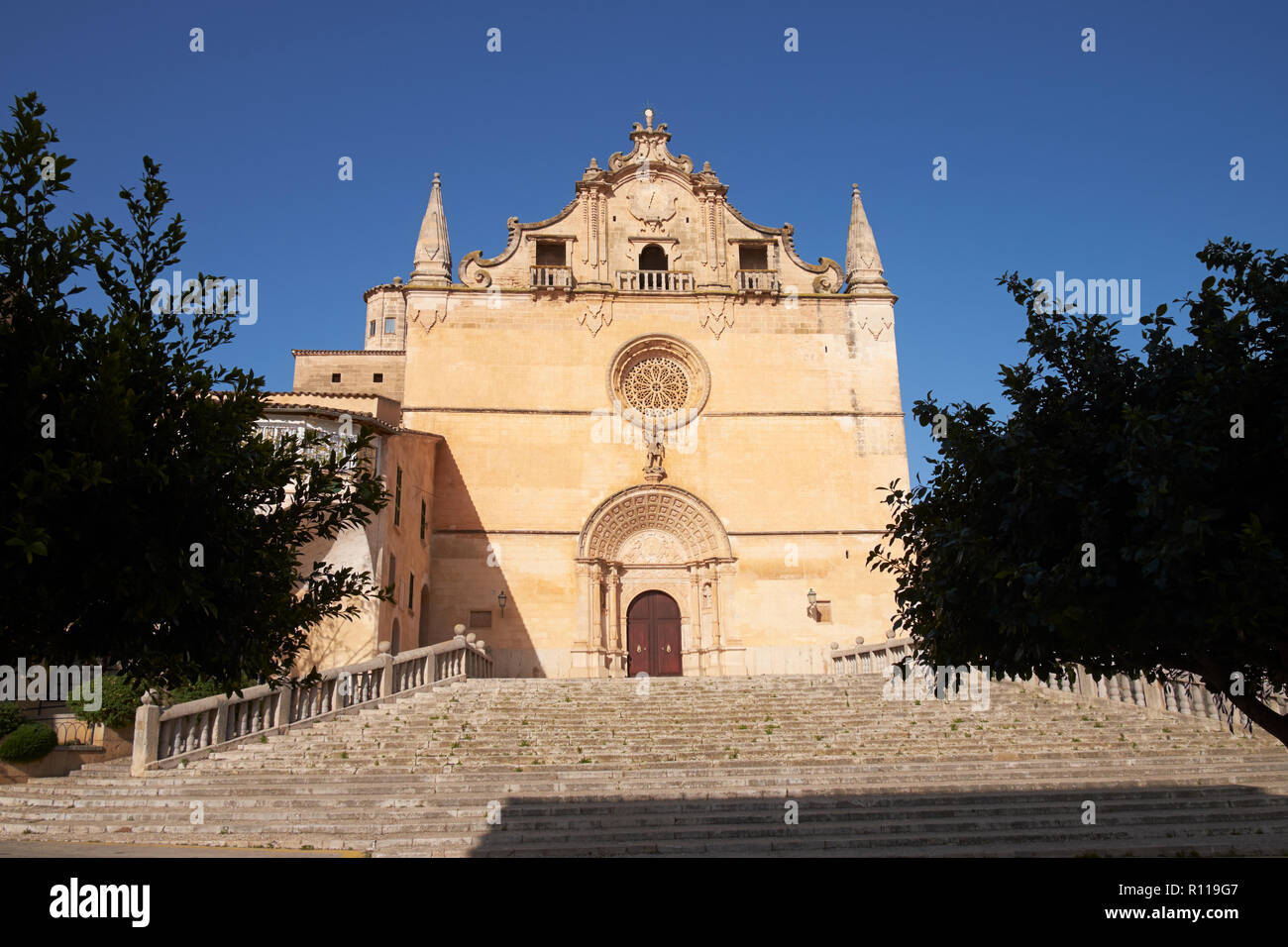 La chiesa parrocchiale di San Michele, Felantix, Maiorca, isole Baleari, Spagna. Foto Stock