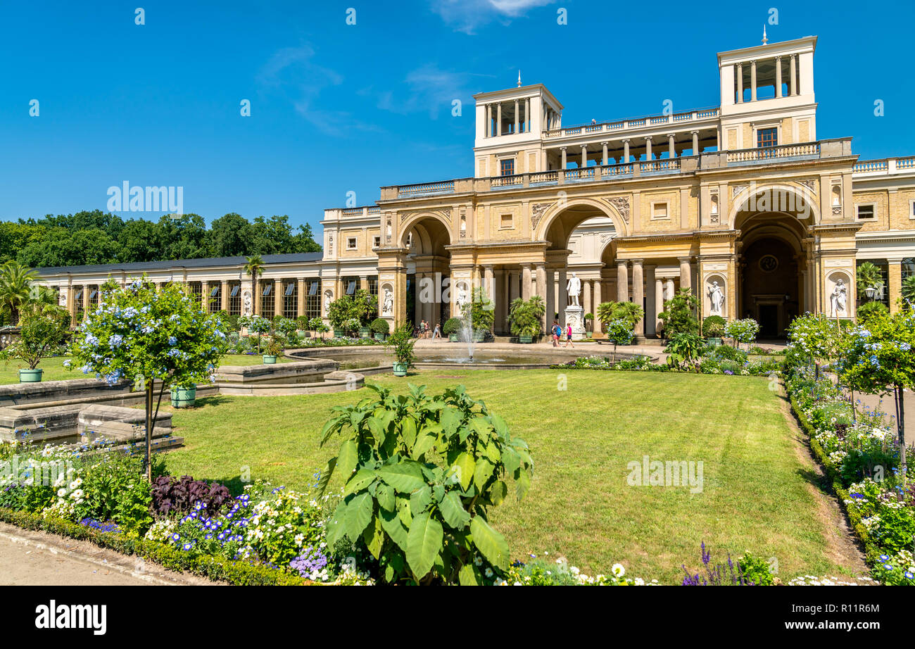 Il Palazzo Orangery nel Parco Sanssouci di Potsdam, Germania Foto Stock