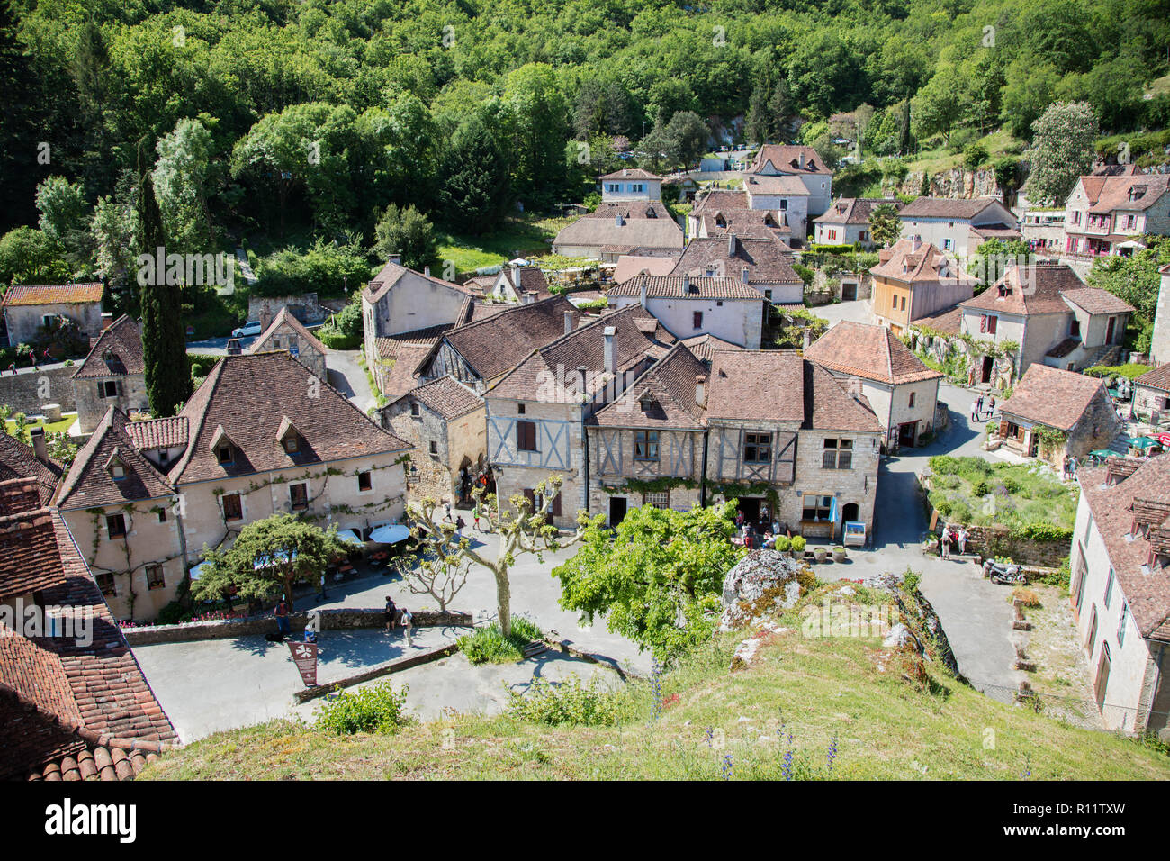 Village Saint Cirq Lapopie, lotto reparto, Languedoc-Roussillon, Midi-Pirenei, Francia Foto Stock