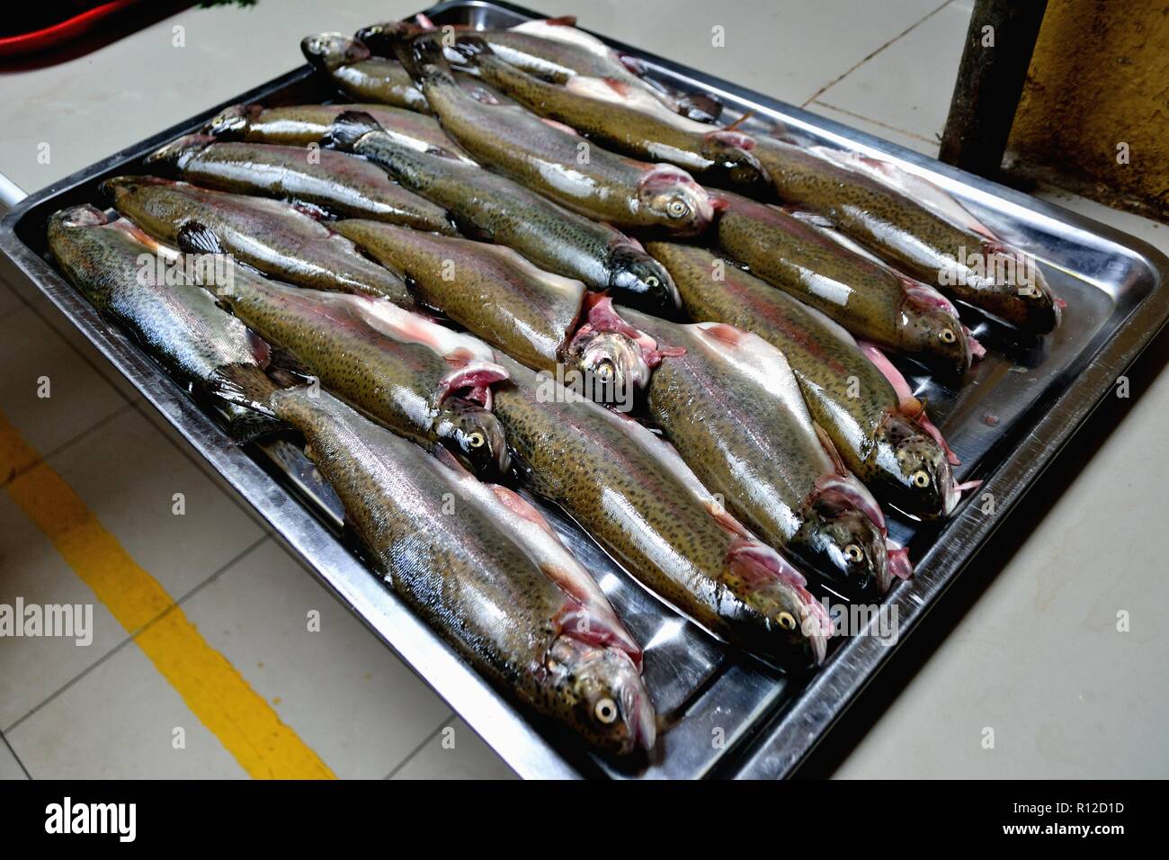 Trota- Mercato di Huaraz. Dipartimento di Ancash.PERÙ Foto Stock