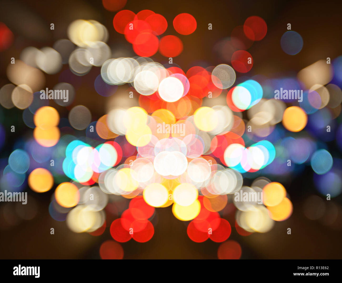 Offuscata della città di notte le luci di strada sfondo bokeh di fondo Foto Stock