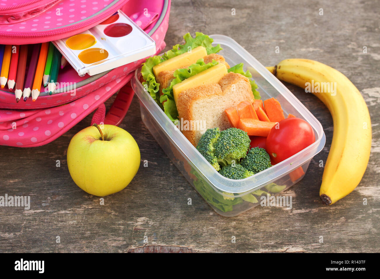 Grande Set Giocattolo In Legno Di Frutta E Verdura Con Vassoi E Coltello Da Taglio - Cibo Finto Per Bambini, Sicuro E Atossico