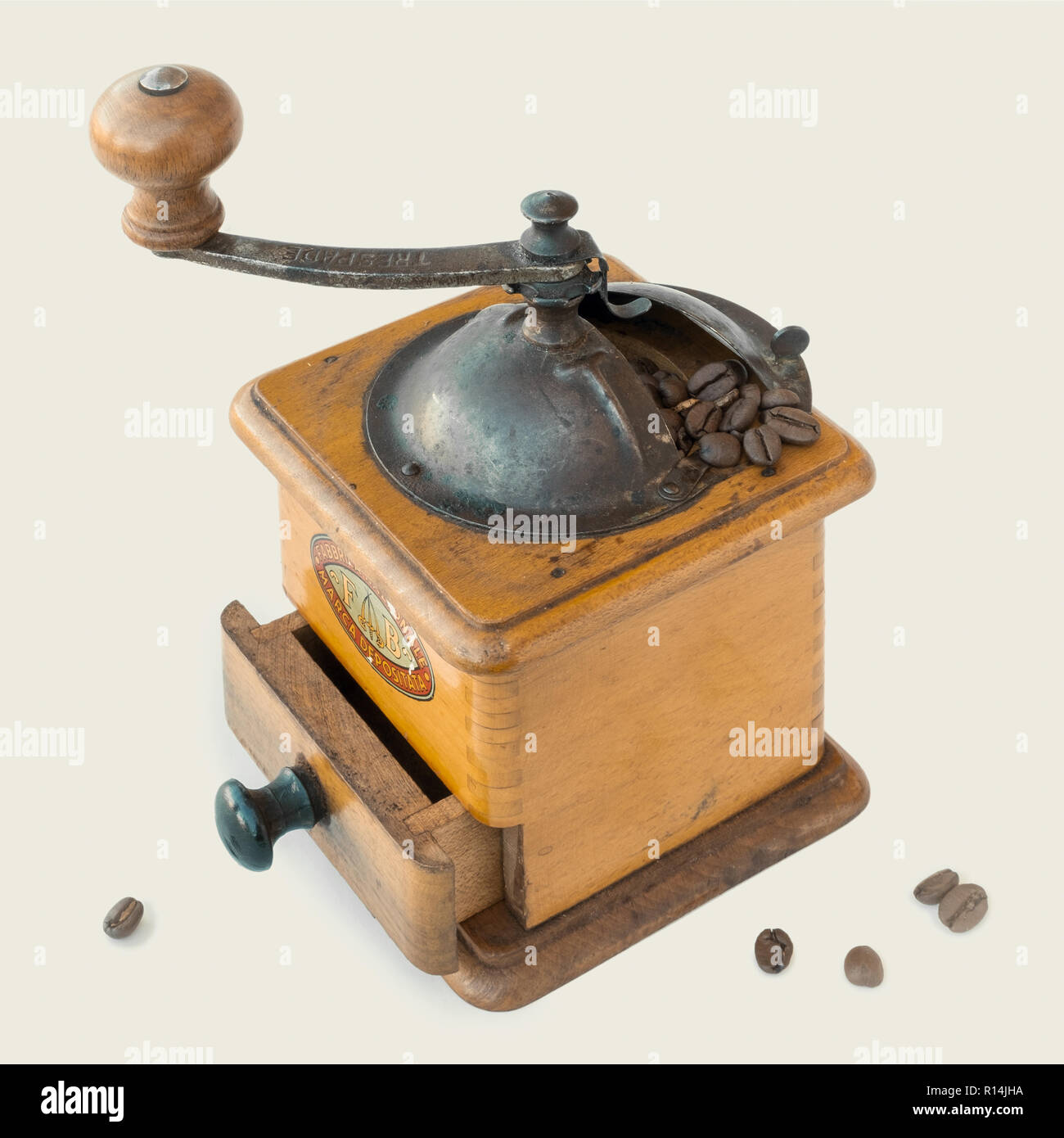 Il vecchio tradizionale italiana e manuale di macinino da caffè Foto Stock