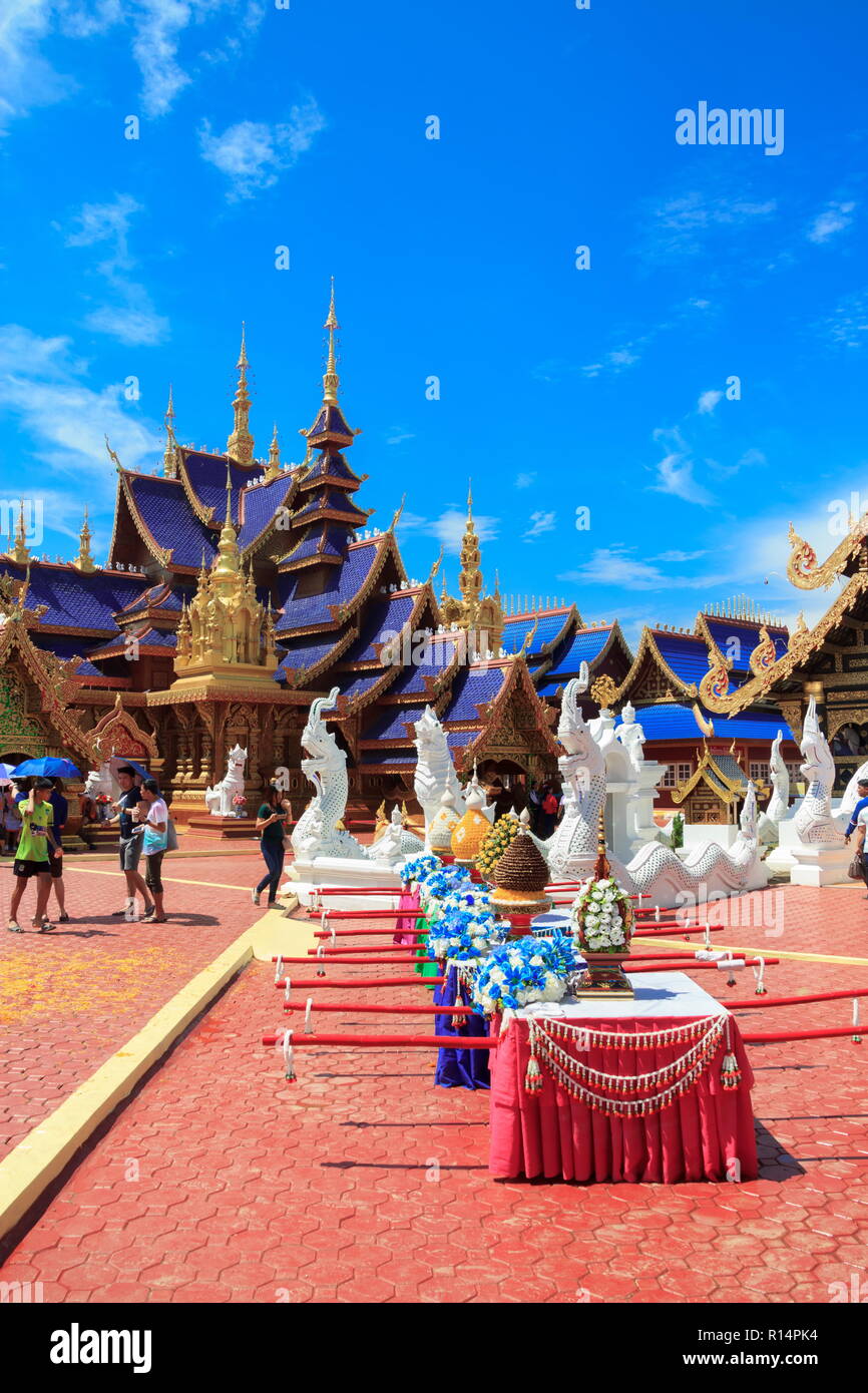 Sukhothai, Tailandia - 29 Settembre 2018: Wat Pipat Mongkol tempio. Il più bel tempio di Sukhothai, Thailandia. Questo tempio è la Lanna Thai ar Foto Stock