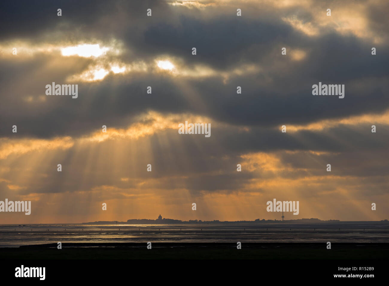 Sunset, Isola di Neuwerk, Duhnen, Cuxhaven, Bassa Sassonia, Germania Foto Stock