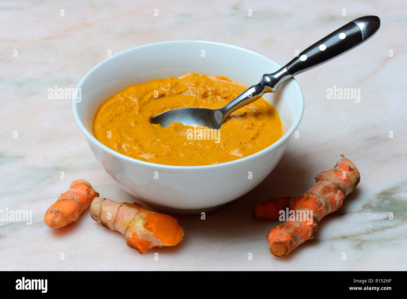 Indiano pasta allo zafferano Foto Stock