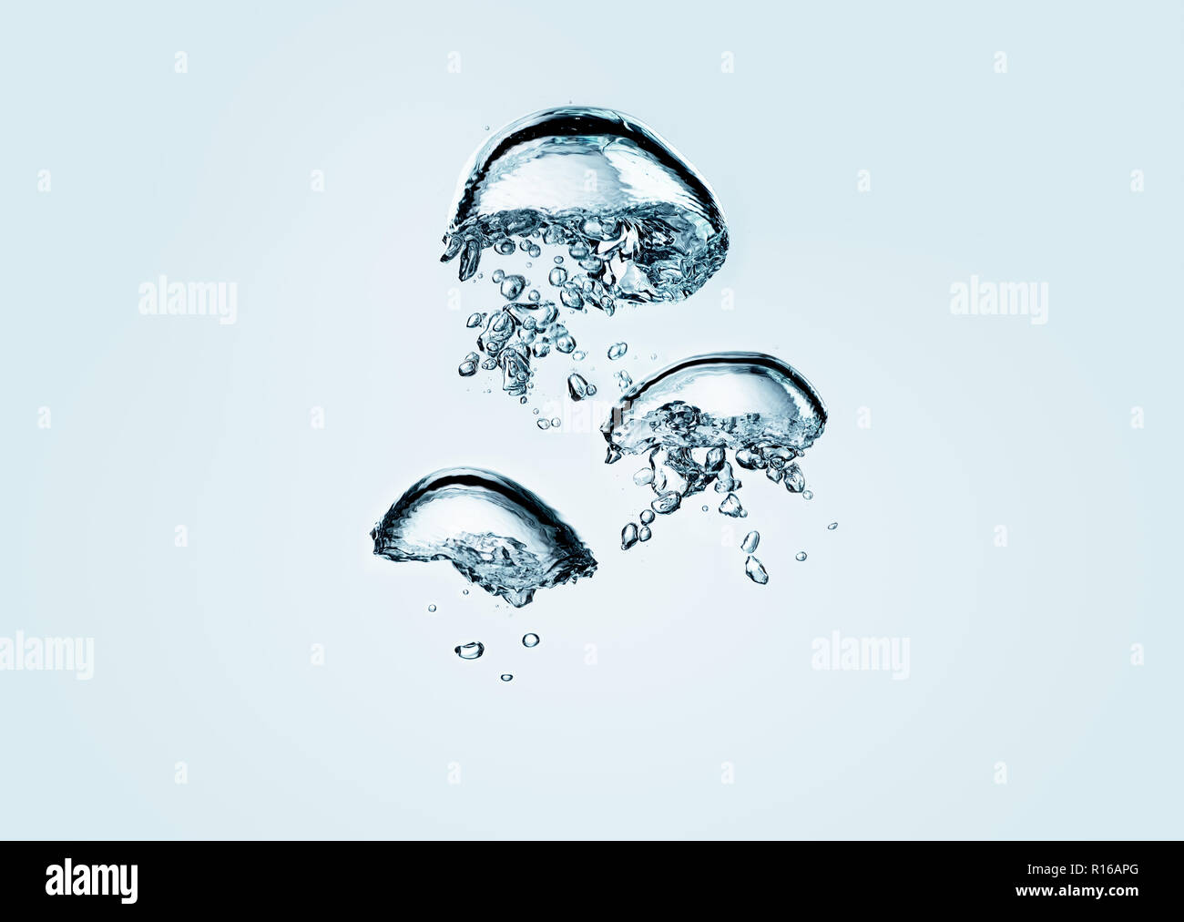 Contorting bolle di aria in chiaro liquido trasparente, dettaglio Foto Stock