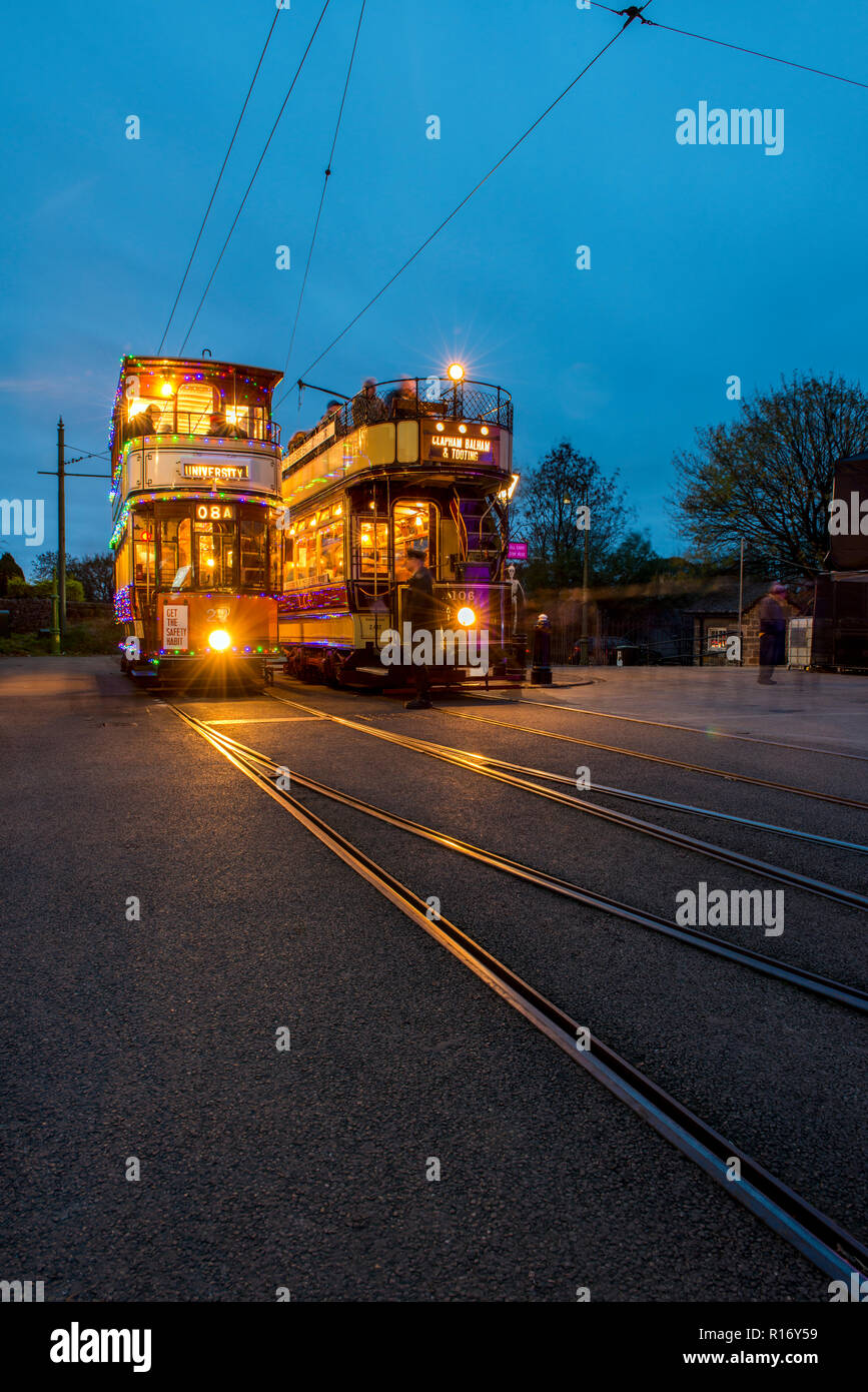 Uno di una serie di immagini prese nel corso di una speciale serata aperta a Crich tramvia Village, Derbyshire, Regno Unito Foto Stock