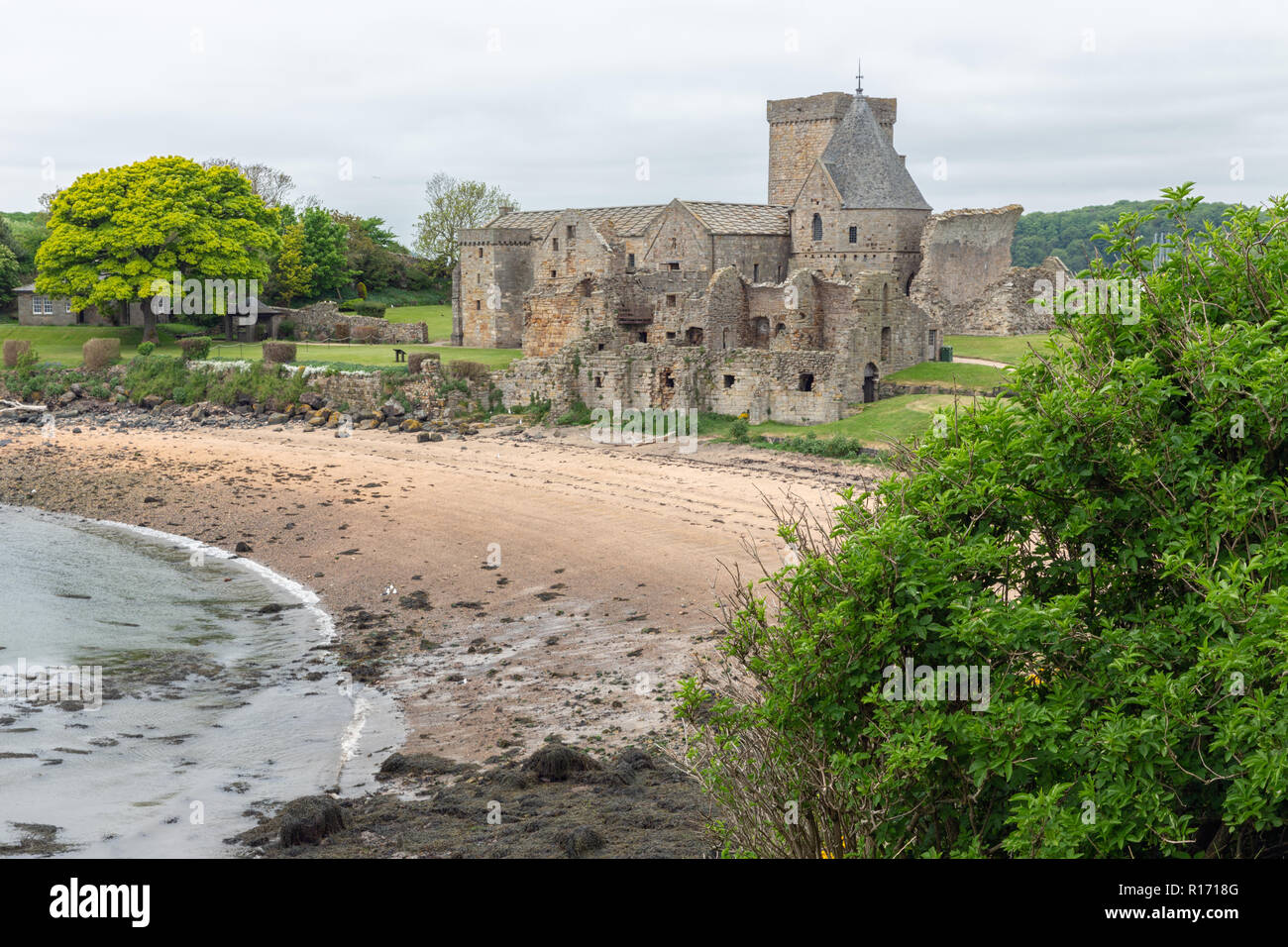 Abbey a Inchcolm isola in Scottish Firth of Forth Foto Stock