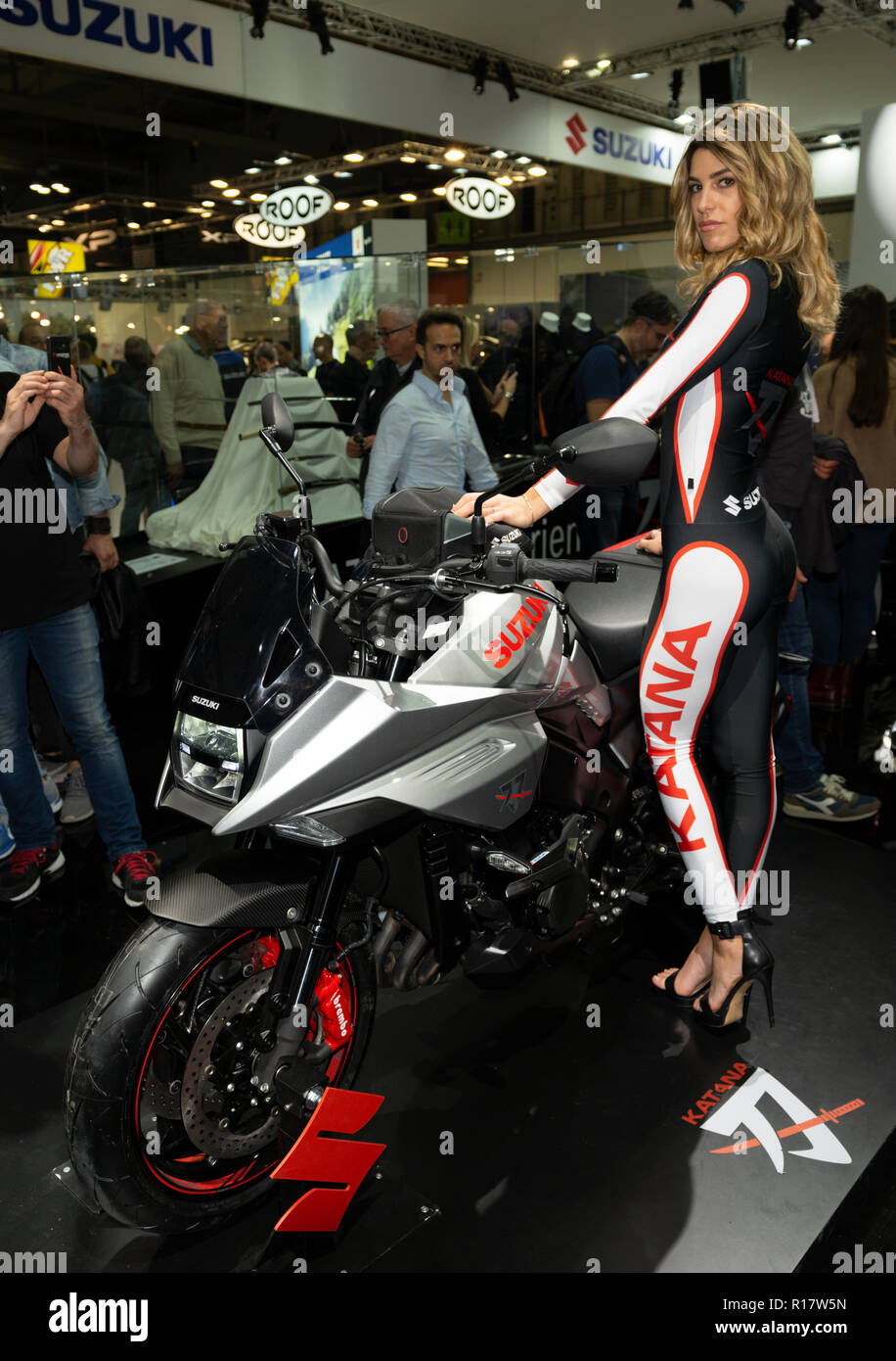 Milano, Italia - Nov 08, 2018: Suzuki Katana 1000 all'EICMA Moto Visualizza Foto Stock