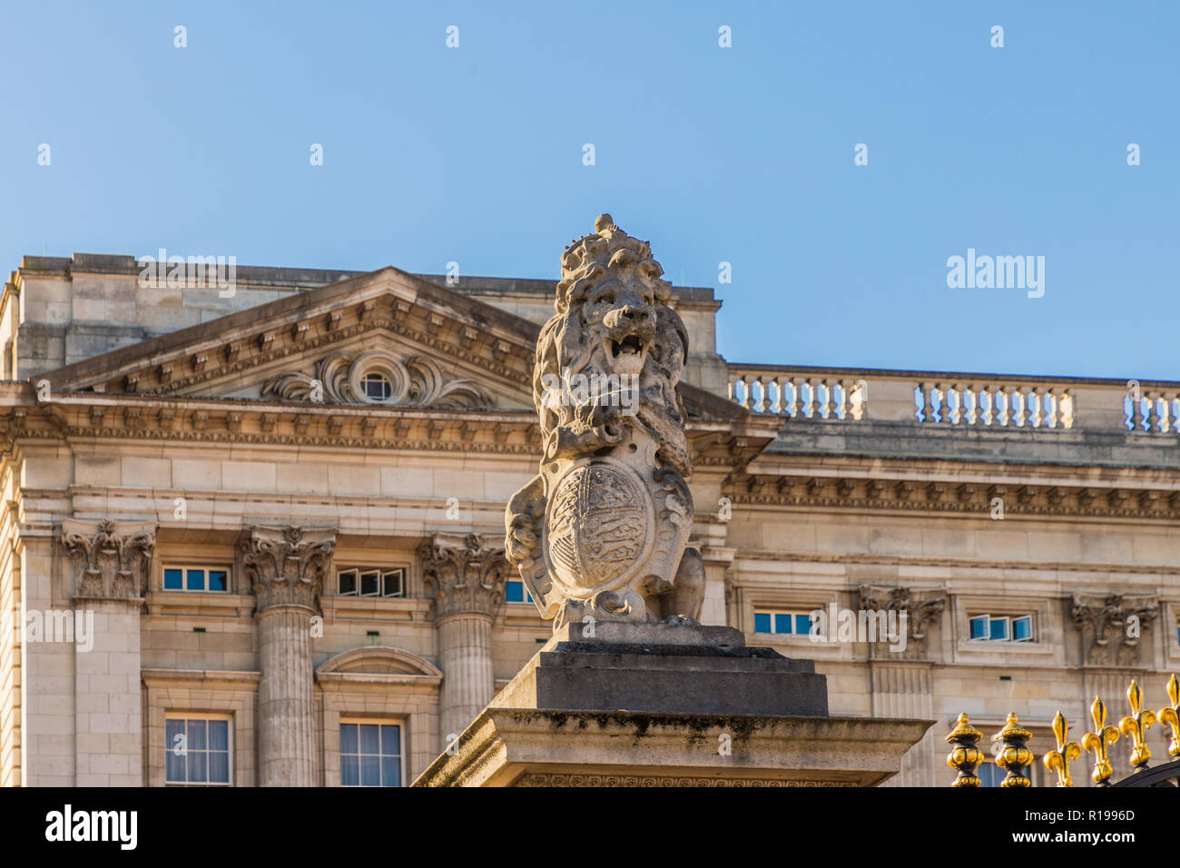 Una vista tipica a Buckingham Palace Foto Stock