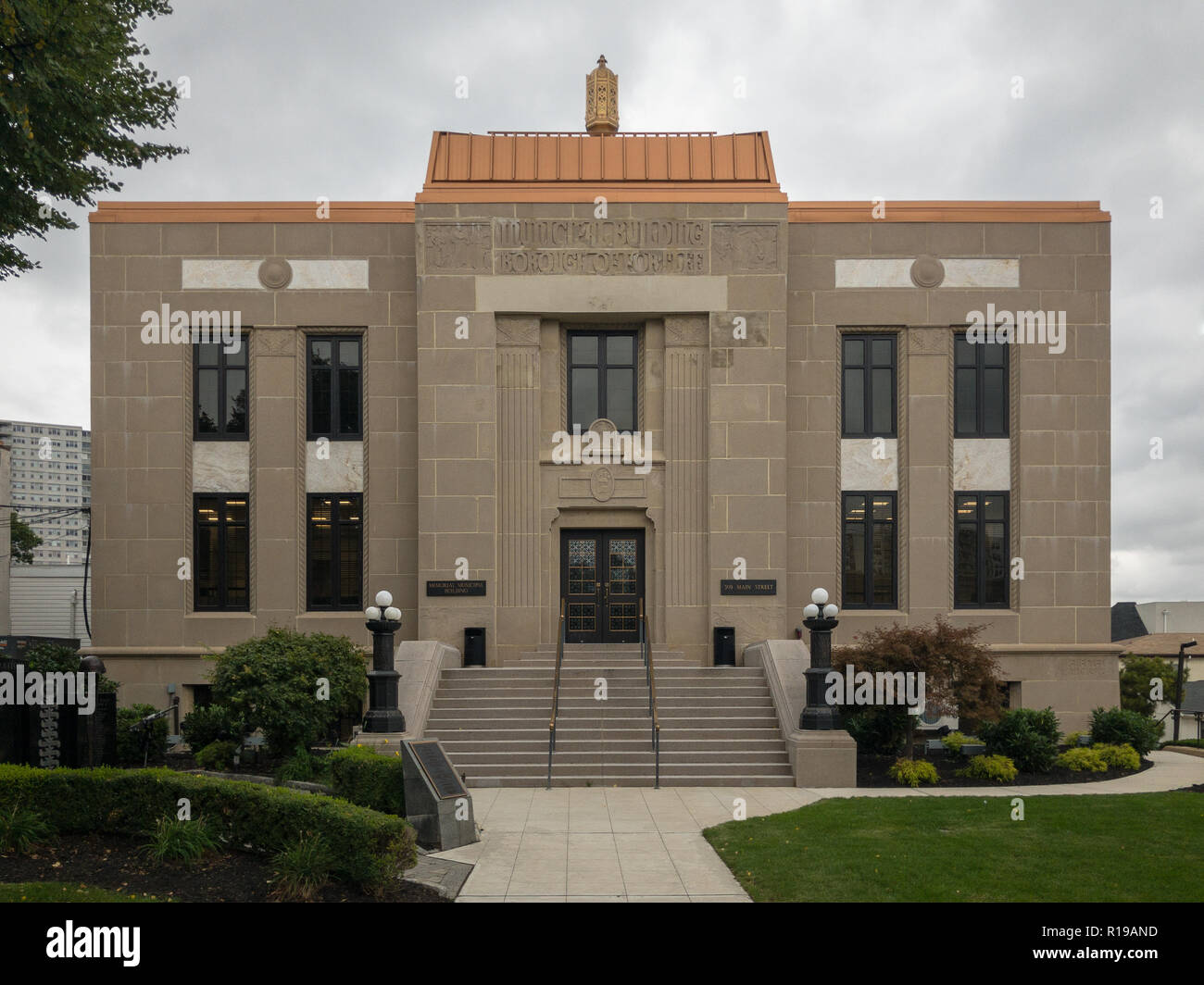 Fort Lee palazzo comunale. Fort Lee è un borgo al confine orientale della contea di Bergen, New Jersey, Stati Uniti, nella città di New York il Metropolita Foto Stock