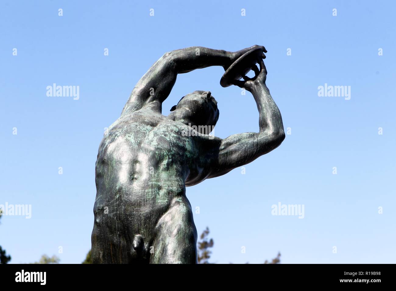 Olympic Discus statua, Atene, Grecia Foto Stock
