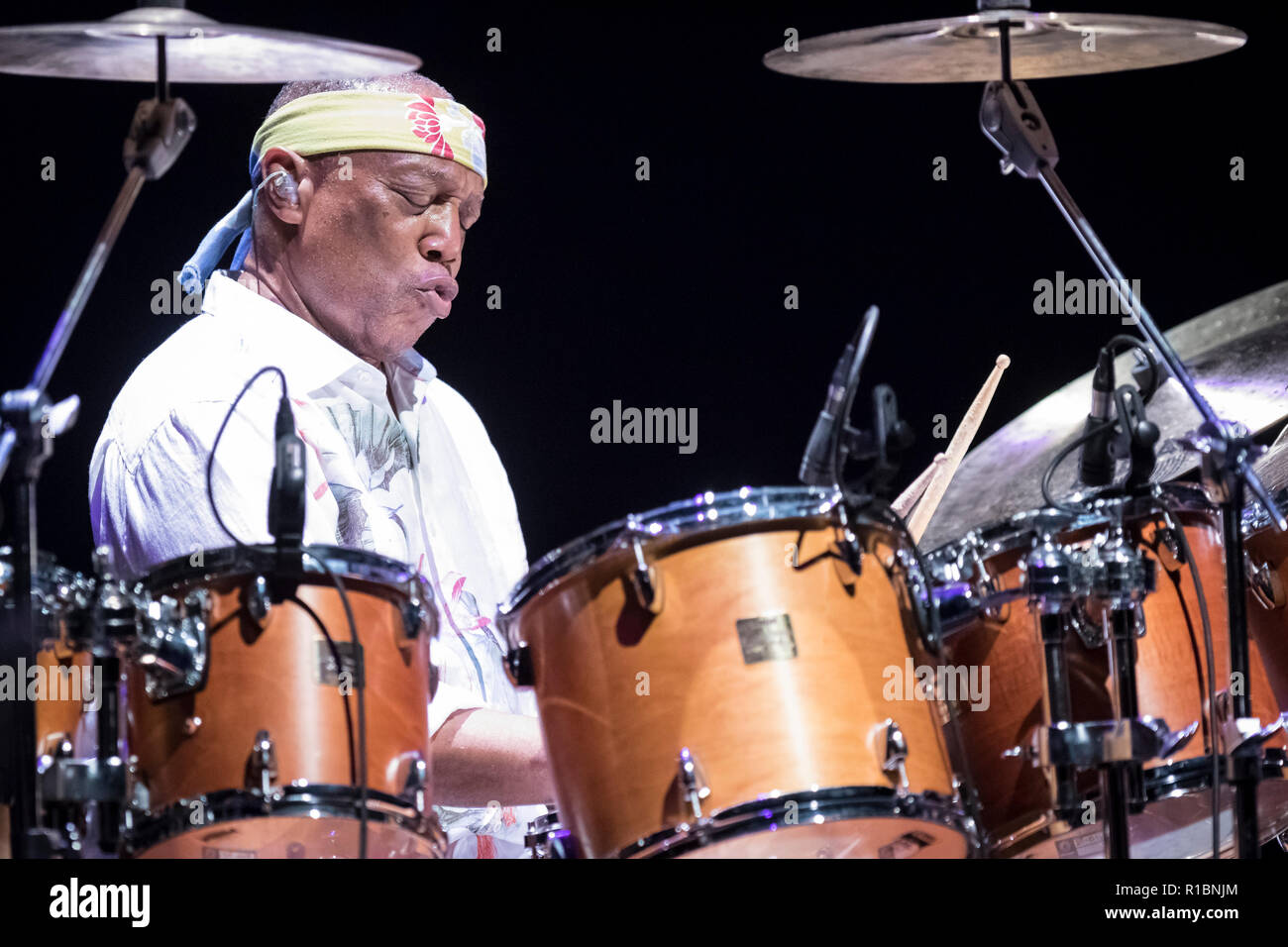 Cartagena, Spagna. 10 Novembre, 2018. Billy Cobham, durante la sua performance al Festival del jazz di Cartagena. © ABEL F. ROS/Alamy Live News Foto Stock