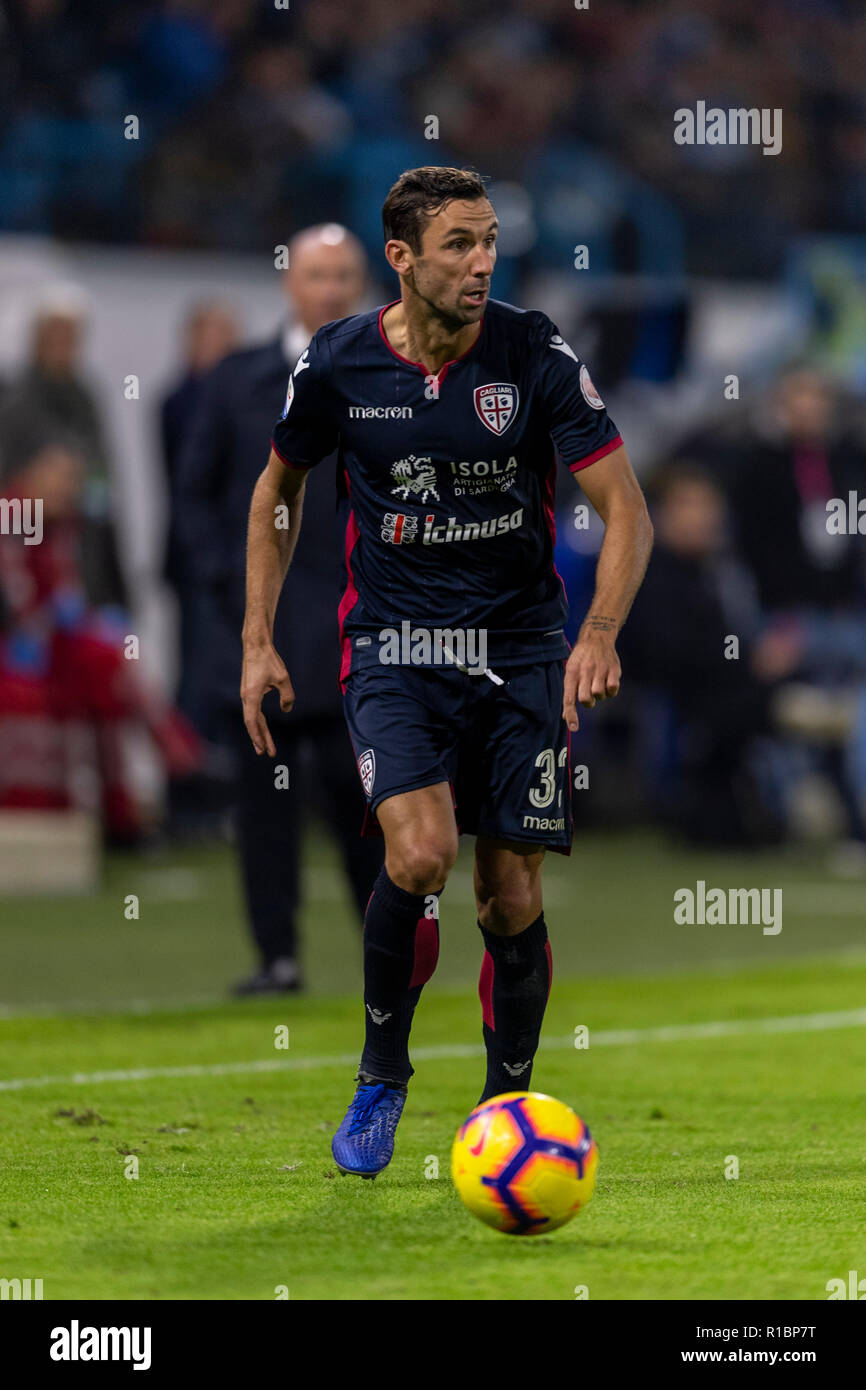 Darijo Srna (Cagliari) durante l'italiano 'Serie A' match tra Spal 2-2 Cagliari a Paolo Mazza Stadium il 10 novembre 2018 a Ferrara, Italia. Credito: Maurizio Borsari/AFLO/Alamy Live News Foto Stock