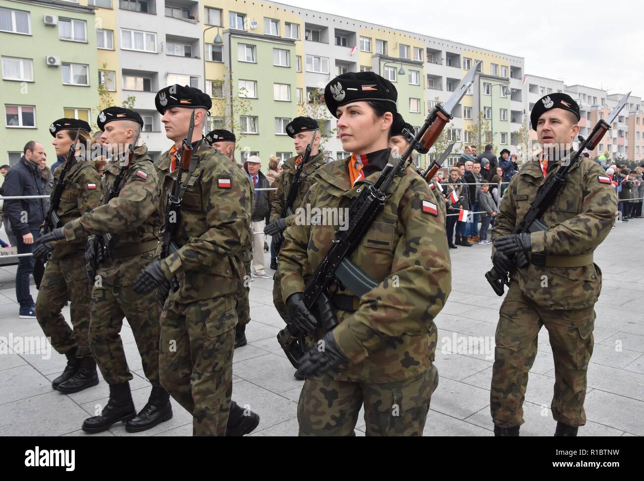 Lubin, Polonia. Xi Nov, 2018. Il centesimo anniversario della Polonia di riacquistare la sua indipendenza. In tutta la Polonia, ci sono state le celebrazioni in cui molti polacchi hanno preso parte. La celebrazione si è svolta con la partecipazione dell'esercito polacco. Un centinaio di anni fa, la Polonia ha riacquistato l'indipendenza Credito: Piotr Twardysko/ZUMA filo/Alamy Live News Foto Stock