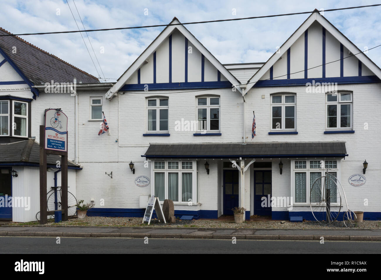 Penny Farthing Hotel e self-catering cottages a Lyndhurst in New Forest National Park, Hampshire, Regno Unito Foto Stock