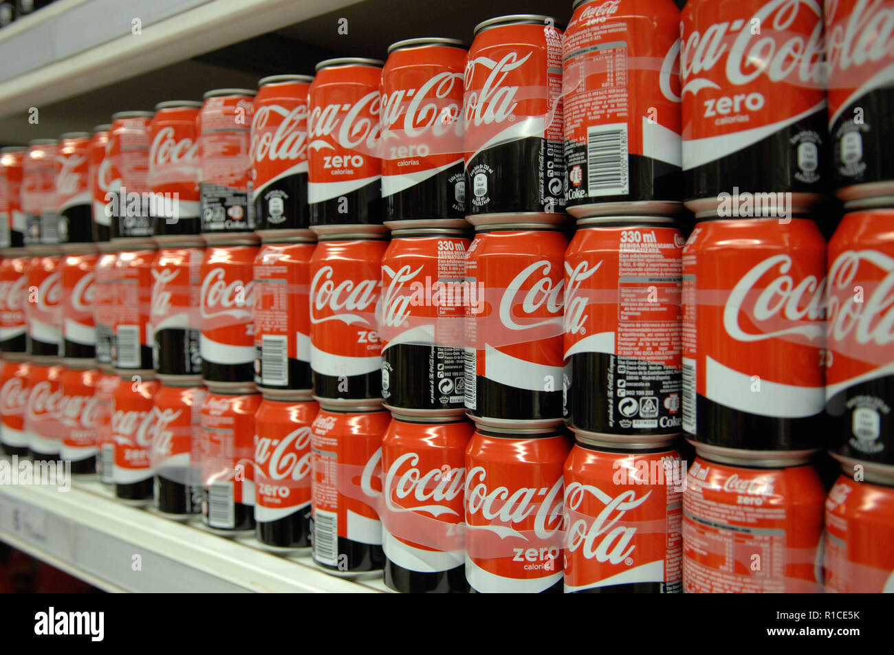 Lattine di Coca Cola,coke,soda Foto Stock