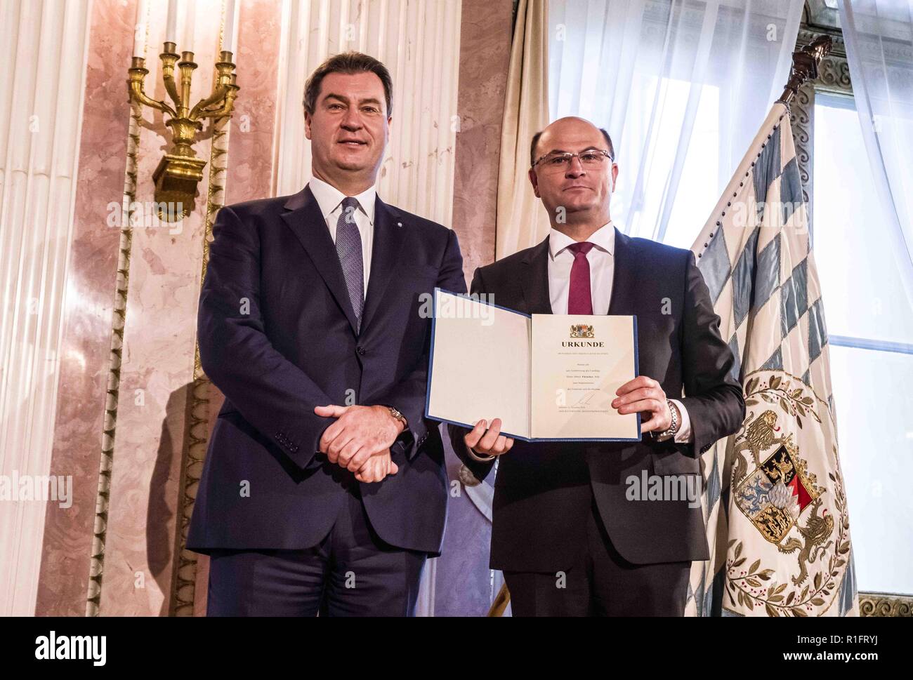 Novembre 12, 2018 - Monaco di Baviera, Germania - Albert FÃ¼racker Fueracker, MdL Staatsminister der Finanzen, fÃ¼r Landesentwicklung und Heimat. Il Ministro Presidente della Baviera MARKUS SOEDER ha presentato i nuovi membri del suo gabinetto a Prinz Carl Palais. Il dott. Soeder è stato confermato come Ministro Presidente il 9 novembre 6 ed è il successore di Horst Seehofer. (Credito Immagine: © Sachelle Babbar/ZUMA filo) Foto Stock