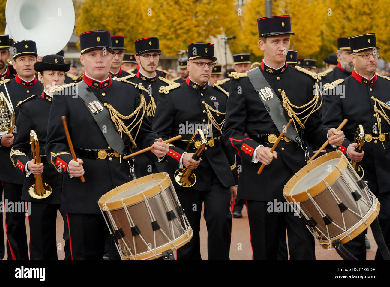 Musicisti militare dalla fanteria fanfara partecipare alle cerimonie di commemorazione del centenario del 1918 armistizio, Lione, Francia Foto Stock
