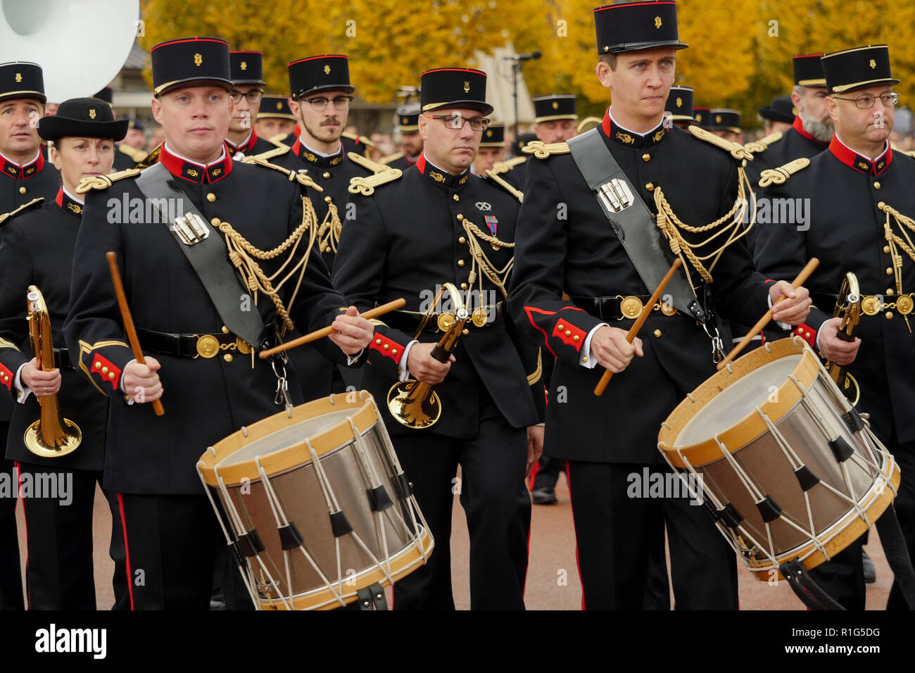 Musicisti militare dalla fanteria fanfara partecipare alle cerimonie di commemorazione del centenario del 1918 armistizio, Lione, Francia Foto Stock