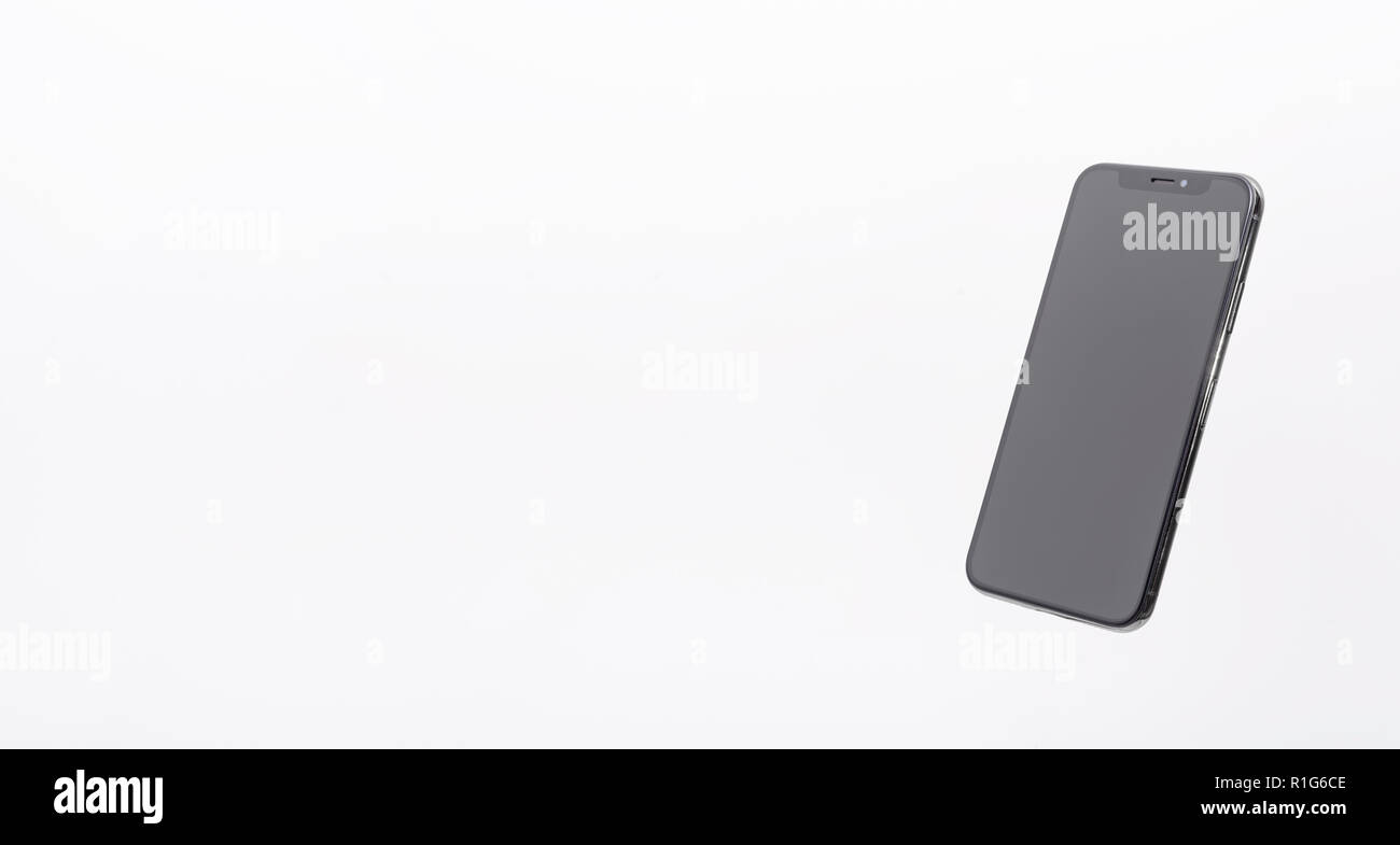 Smartphone e iphone x, mobile web application design mockup Foto Stock