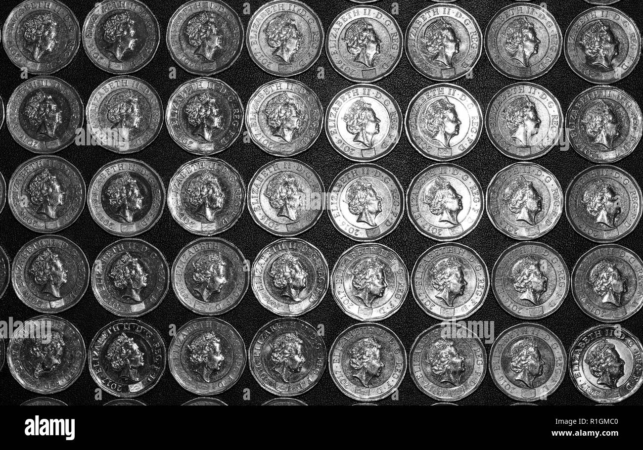 2016 Bank of England 12 facciate £1 monete progettato da Jody Clark Foto Stock