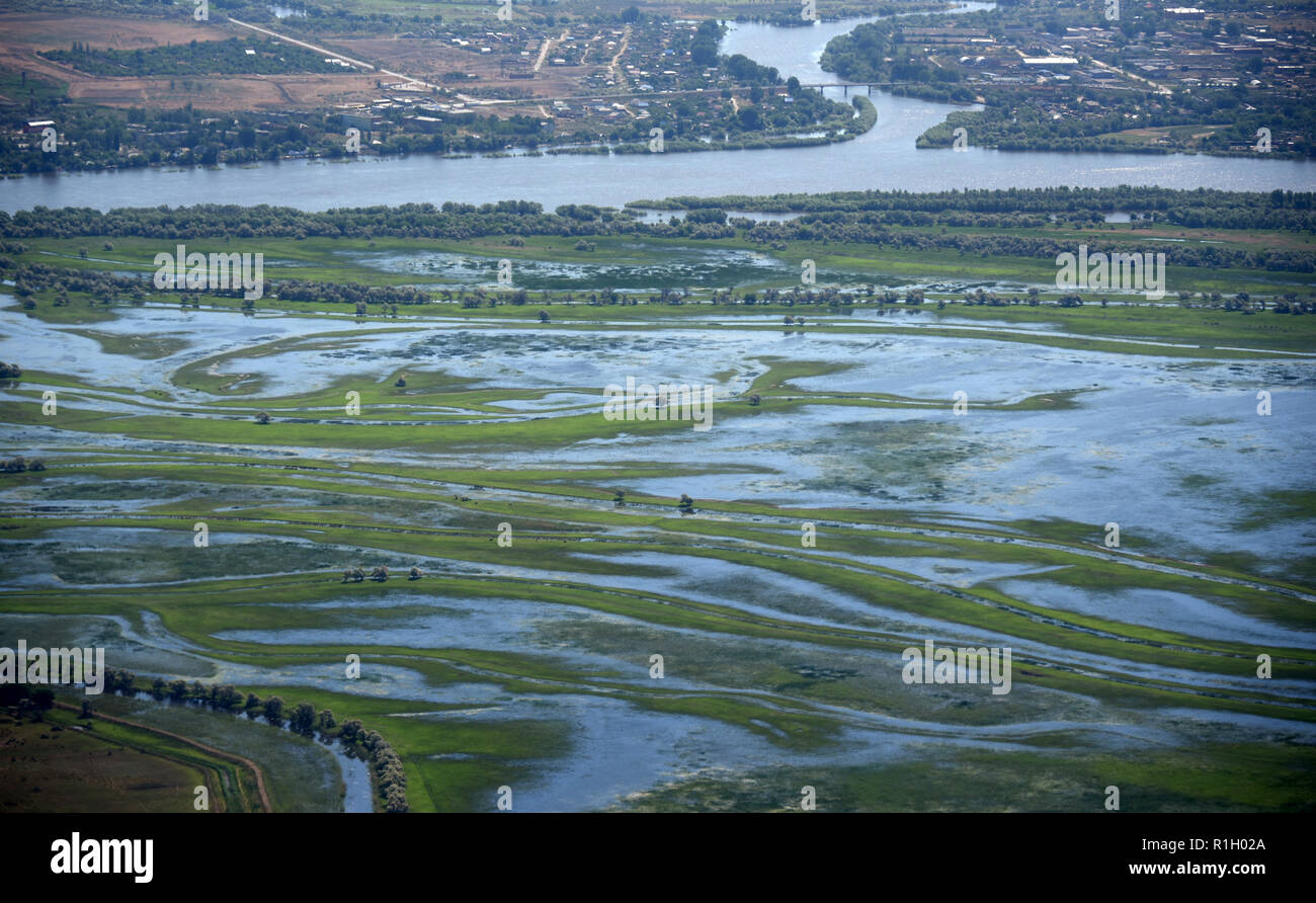 Il Volga delta del fiume vista aerea nella regione di Astrakhan, Russia Foto Stock