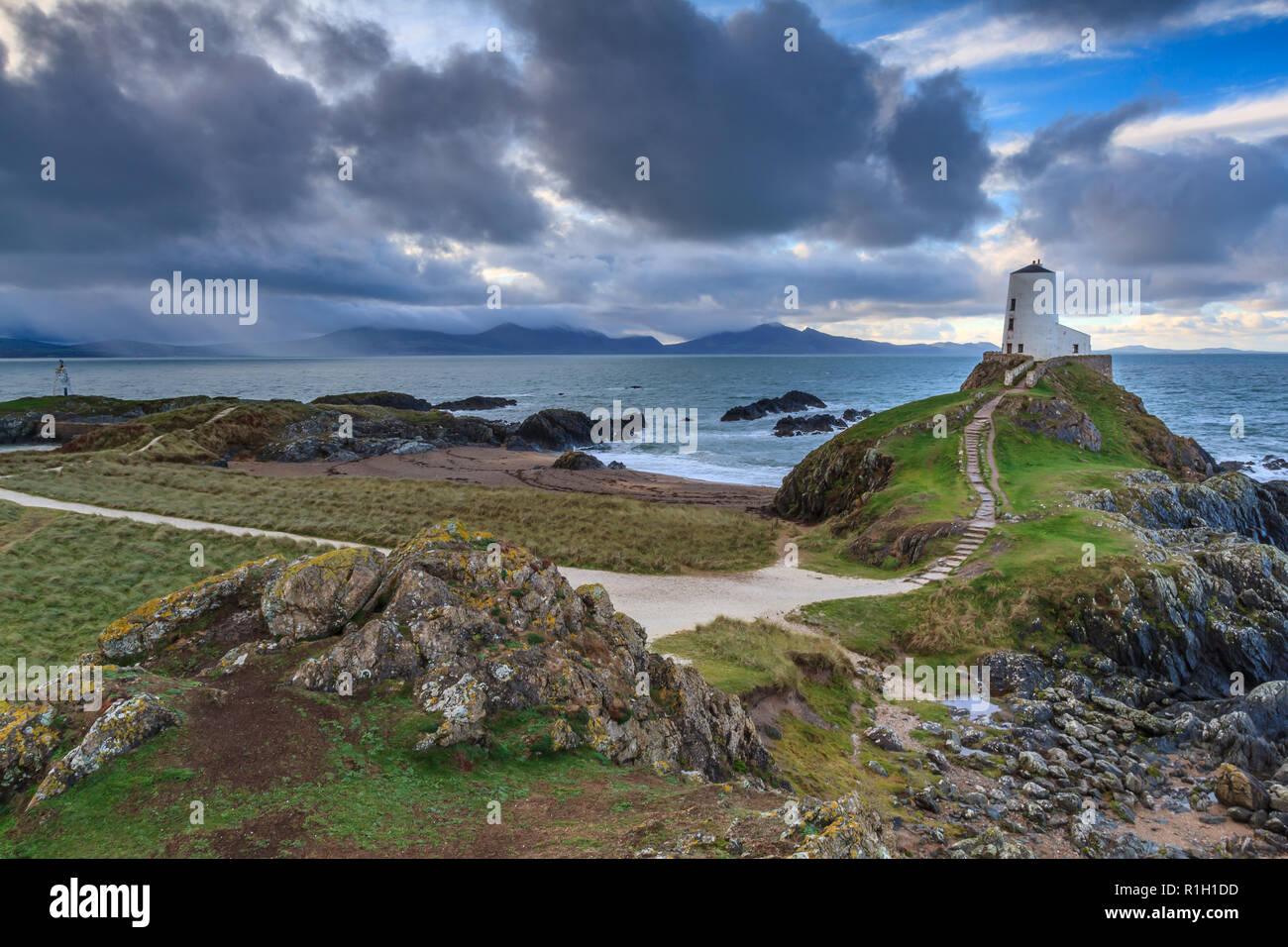 Twr Mawr faro, Ynys Llanddwyn, Anglesey, Galles Foto Stock