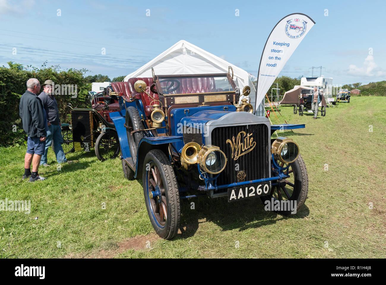 Bianco vapore car 1908 modello L, stithians rally di vapore, Cornwall, Inghilterra, Regno Unito. Foto Stock