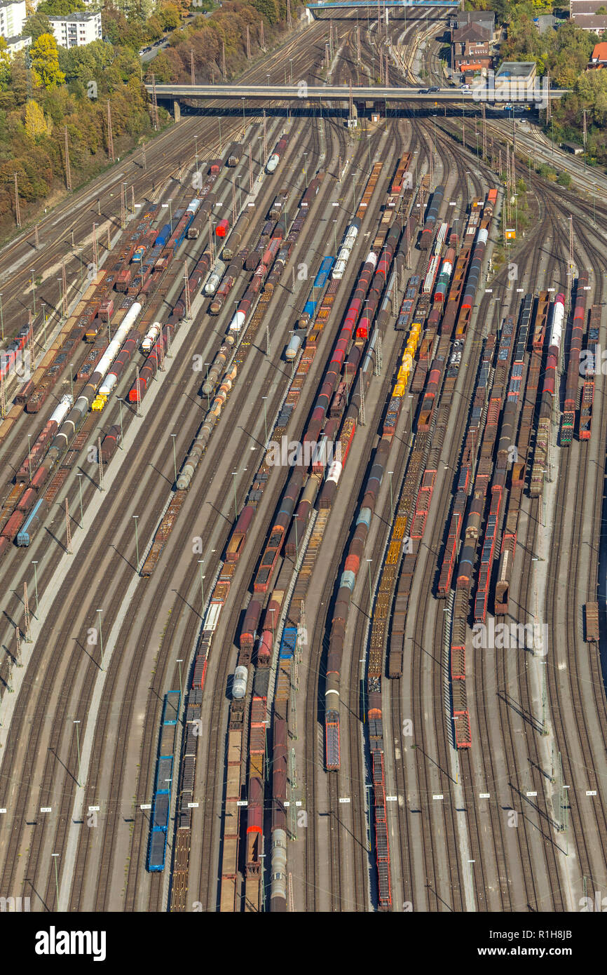 Cantiere di smistamento Hagen-Vorhalle, le vie con i carri merci, Hagen, zona della Ruhr, Nord Reno-Westfalia, Germania Foto Stock